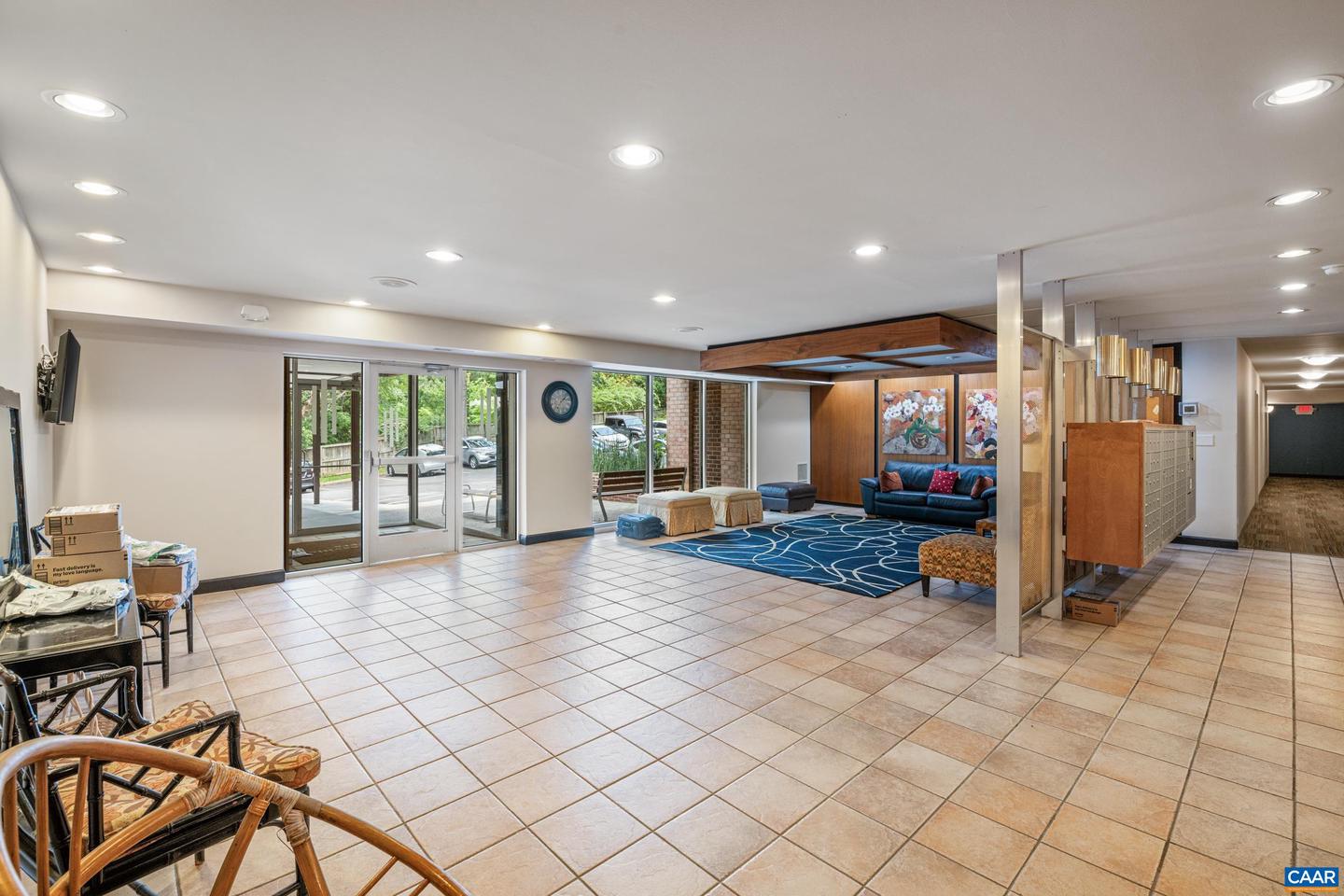 511 N 1ST ST #105, CHARLOTTESVILLE, Virginia 22902, 2 Bedrooms Bedrooms, ,1 BathroomBathrooms,Residential,For sale,511 N 1ST ST #105,672166 MLS # 672166