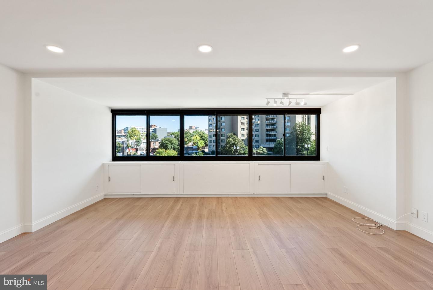 2510 VIRGINIA AVE NW #309-N, WASHINGTON, District Of Columbia 20037, ,1 BathroomBathrooms,Residential,For sale,2510 VIRGINIA AVE NW #309-N,DCDC2239570 MLS # DCDC2239570