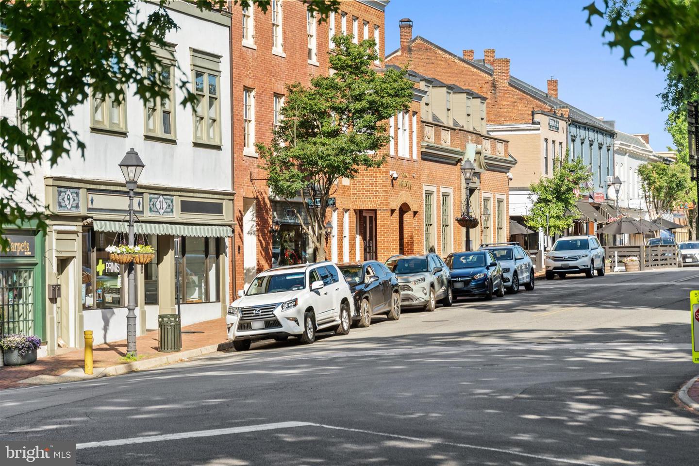 16452 BOBAK RD, AMISSVILLE, Virginia 20106, 3 Bedrooms Bedrooms, ,3 BathroomsBathrooms,Residential,For sale,16452 BOBAK RD,VACU2009500 MLS # VACU2009500