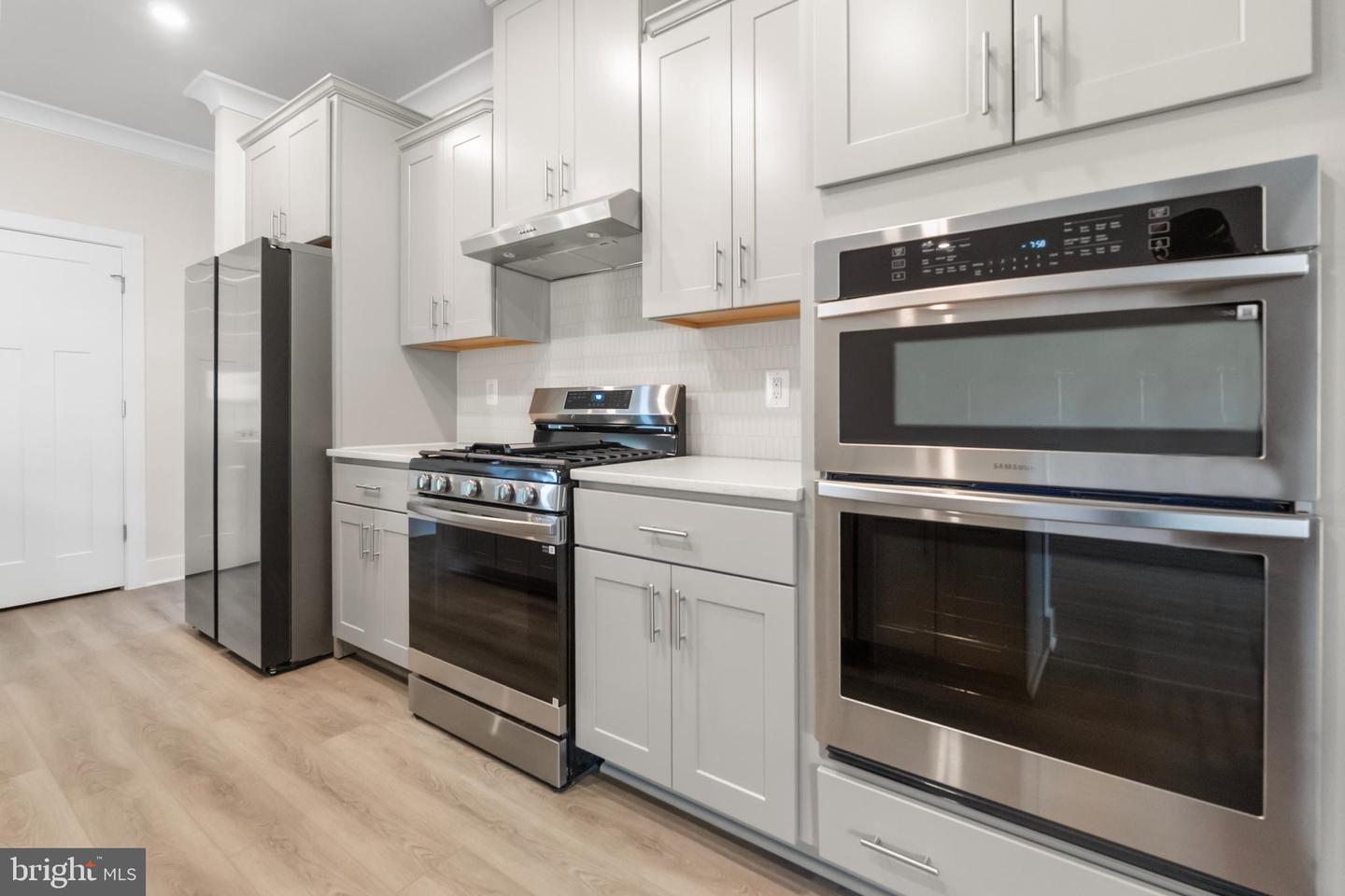 16452 BOBAK RD, AMISSVILLE, Virginia 20106, 3 Bedrooms Bedrooms, ,3 BathroomsBathrooms,Residential,For sale,16452 BOBAK RD,VACU2009500 MLS # VACU2009500