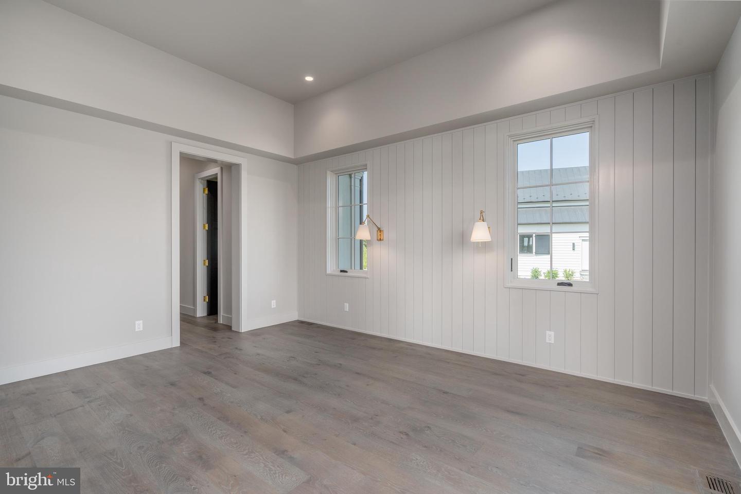 400 MARTINGALE RIDGE DR, MIDDLEBURG, Virginia 20117, 2 Bedrooms Bedrooms, ,2 BathroomsBathrooms,Residential,For sale,400 MARTINGALE RIDGE DR,VALO2087514 MLS # VALO2087514