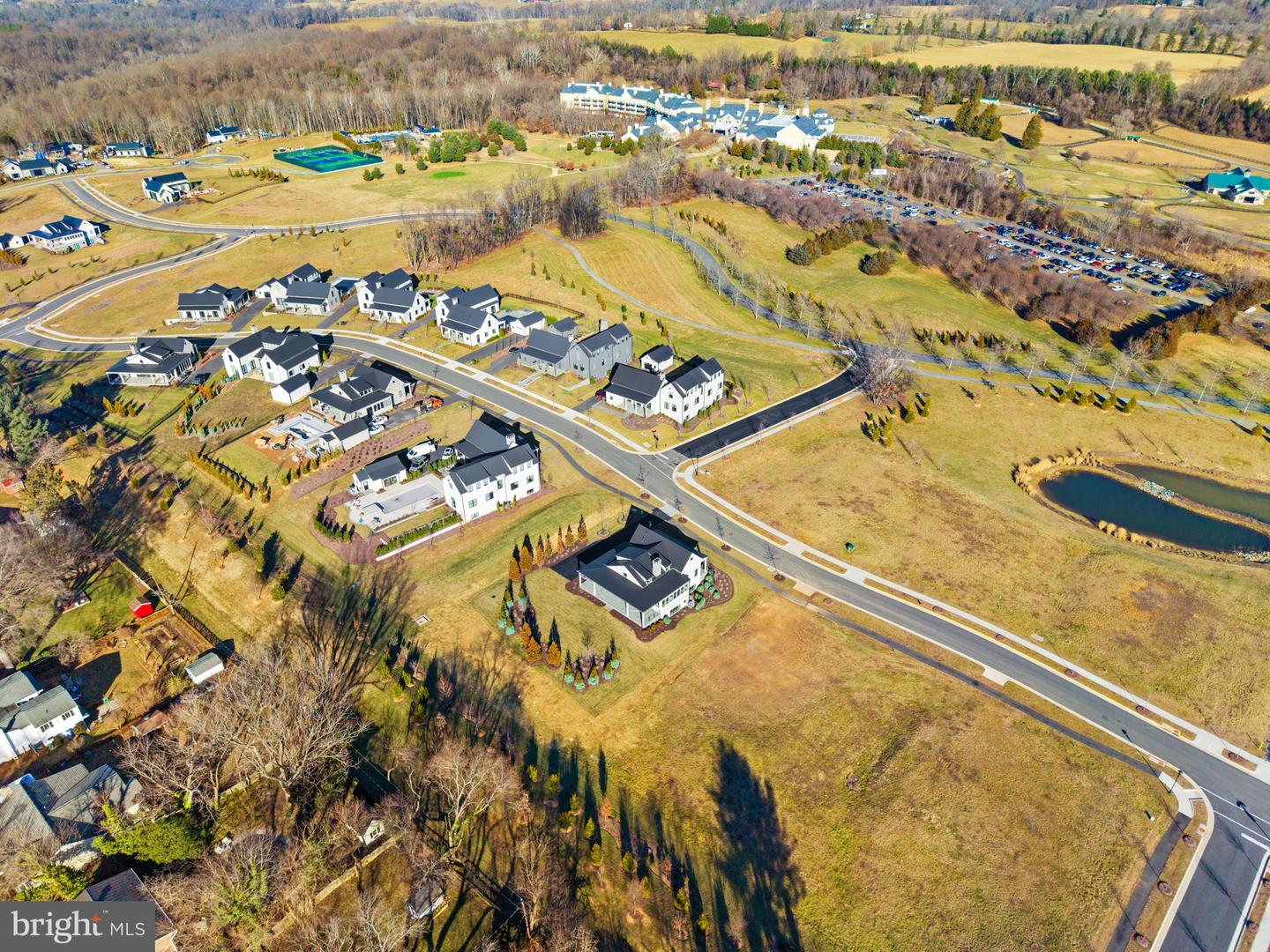 505 MARTINGALE RIDGE DR, MIDDLEBURG, Virginia 20117, 4 Bedrooms Bedrooms, ,4 BathroomsBathrooms,Residential,For sale,505 MARTINGALE RIDGE DR,VALO2097614 MLS # VALO2097614