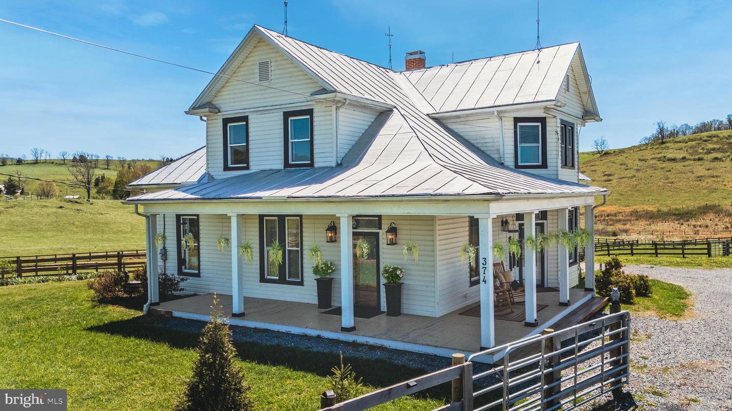 374 FINLEY ROAD, RAPHINE, Virginia 24472, 4 Bedrooms Bedrooms, ,3 BathroomsBathrooms,Farm,For sale,374 FINLEY ROAD,VARB2000160 MLS # VARB2000160