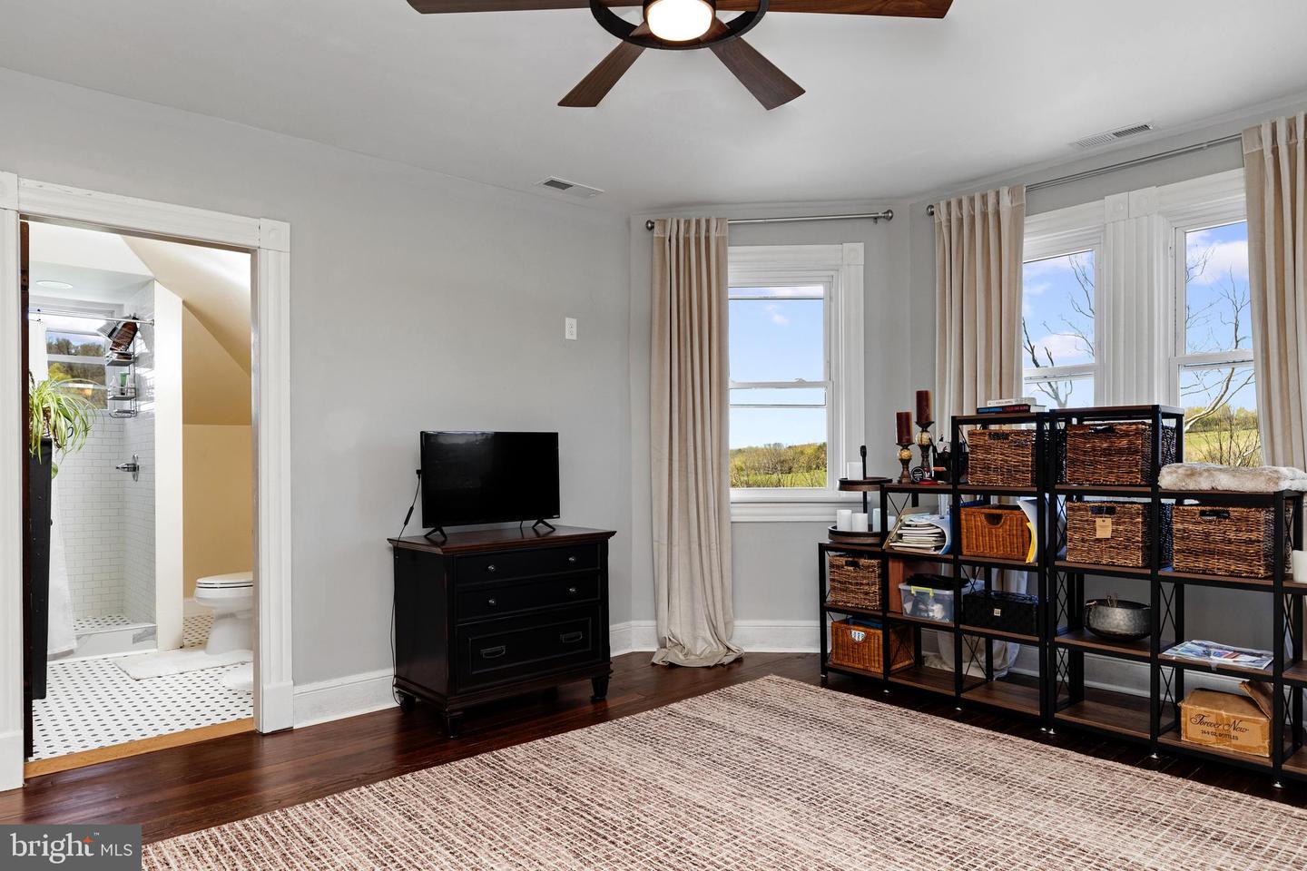 374 FINLEY ROAD, RAPHINE, Virginia 24472, 4 Bedrooms Bedrooms, ,3 BathroomsBathrooms,Farm,For sale,374 FINLEY ROAD,VARB2000160 MLS # VARB2000160