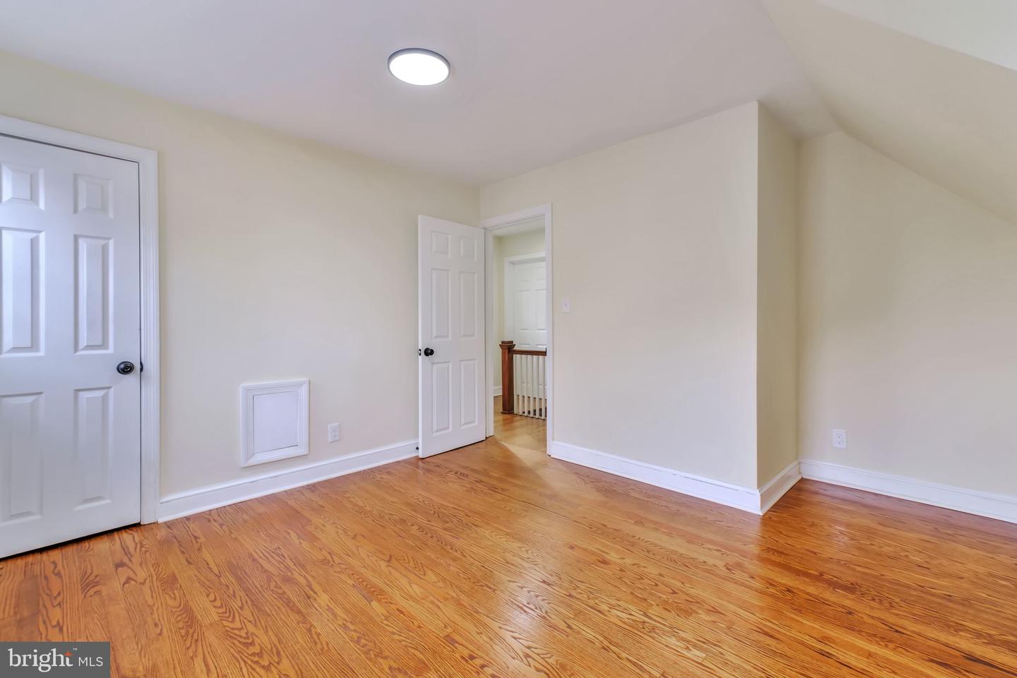 3509 ANNANDALE RD, ANNANDALE, Virginia 22003, 4 Bedrooms Bedrooms, 8 Rooms Rooms,3 BathroomsBathrooms,Residential,For sale,3509 ANNANDALE RD,VAFX2266068 MLS # VAFX2266068 3509 ANNANDALE RD, ANNANDALE, Virginia 22003, 4 Bedrooms Bedrooms, 8 Rooms Rooms,3 BathroomsBathrooms,Residential,For sale,3509 ANNANDALE RD,VAFX2266068 MLS # VAFX2266068