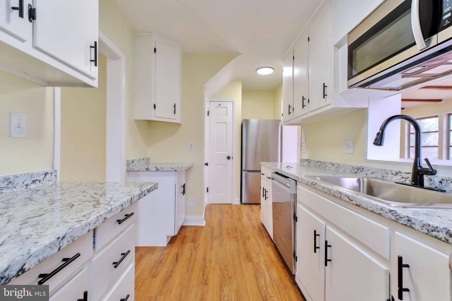 3509 ANNANDALE RD, ANNANDALE, Virginia 22003, 4 Bedrooms Bedrooms, 8 Rooms Rooms,3 BathroomsBathrooms,Residential,For sale,3509 ANNANDALE RD,VAFX2266068 MLS # VAFX2266068 3509 ANNANDALE RD, ANNANDALE, Virginia 22003, 4 Bedrooms Bedrooms, 8 Rooms Rooms,3 BathroomsBathrooms,Residential,For sale,3509 ANNANDALE RD,VAFX2266068 MLS # VAFX2266068