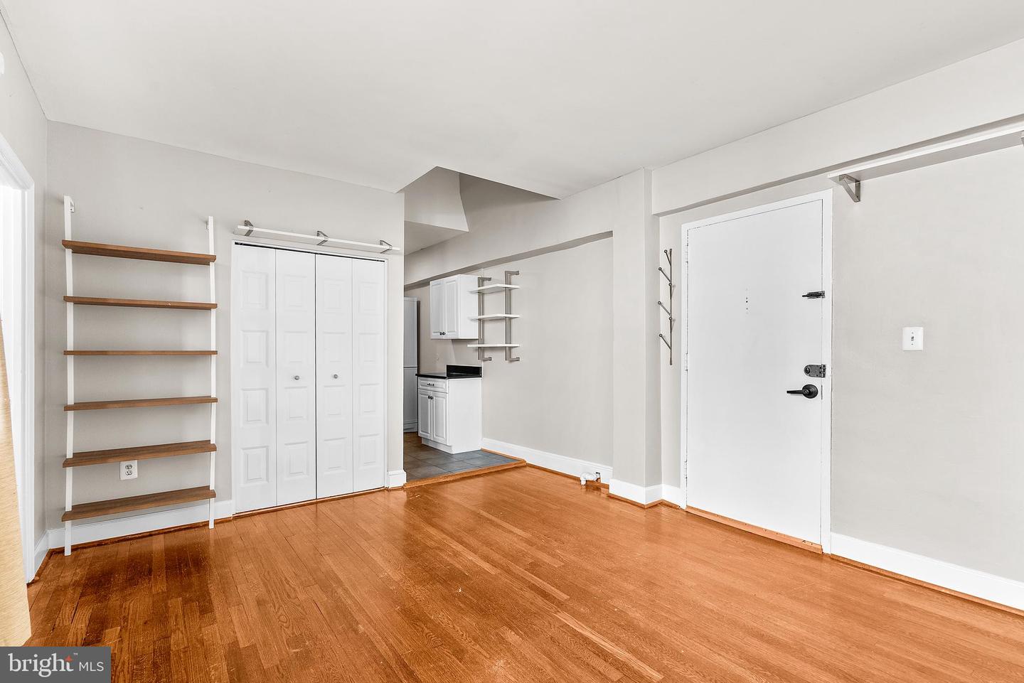 3100 WISCONSIN AVE NW #403, WASHINGTON, District Of Columbia 20016, 1 Bedroom Bedrooms, ,1 BathroomBathrooms,Residential,For sale,3100 WISCONSIN AVE NW #403,DCDC2231654 MLS # DCDC2231654