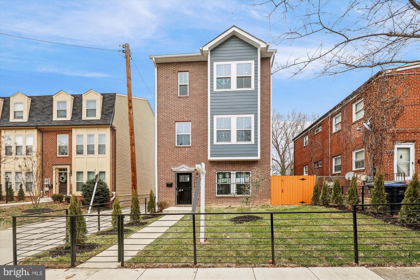 1726 GAINESVILLE ST SE, WASHINGTON, District Of Columbia 20020, 4 Bedrooms Bedrooms, 8 Rooms Rooms,3 BathroomsBathrooms,Residential,For sale,1726 GAINESVILLE ST SE,DCDC2232898 MLS # DCDC2232898 1726 GAINESVILLE ST SE, WASHINGTON, District Of Columbia 20020, 4 Bedrooms Bedrooms, 8 Rooms Rooms,3 BathroomsBathrooms,Residential,For sale,1726 GAINESVILLE ST SE,DCDC2232898 MLS # DCDC2232898