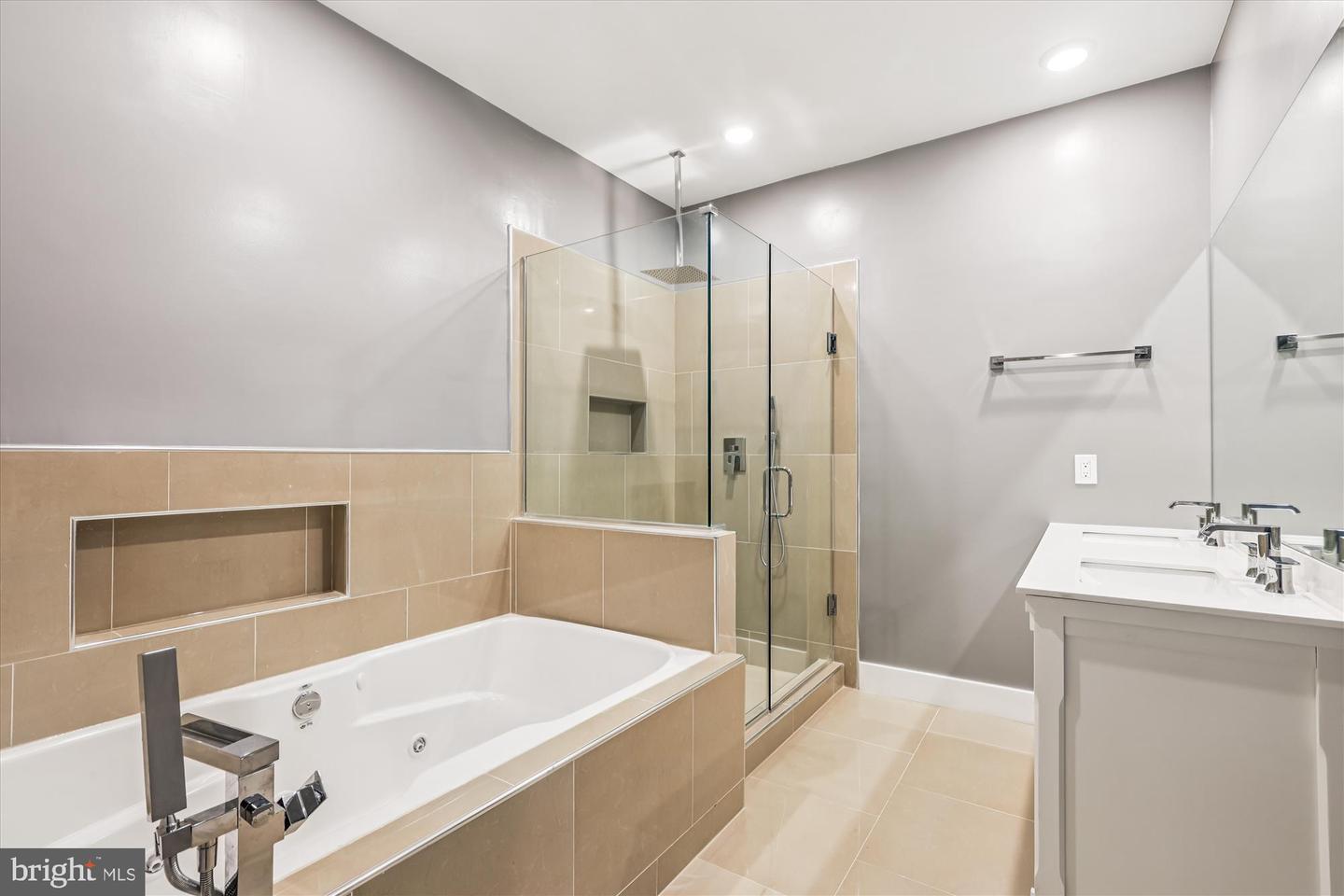 1726 GAINESVILLE ST SE, WASHINGTON, District Of Columbia 20020, 4 Bedrooms Bedrooms, 8 Rooms Rooms,3 BathroomsBathrooms,Residential,For sale,1726 GAINESVILLE ST SE,DCDC2232898 MLS # DCDC2232898 1726 GAINESVILLE ST SE, WASHINGTON, District Of Columbia 20020, 4 Bedrooms Bedrooms, 8 Rooms Rooms,3 BathroomsBathrooms,Residential,For sale,1726 GAINESVILLE ST SE,DCDC2232898 MLS # DCDC2232898