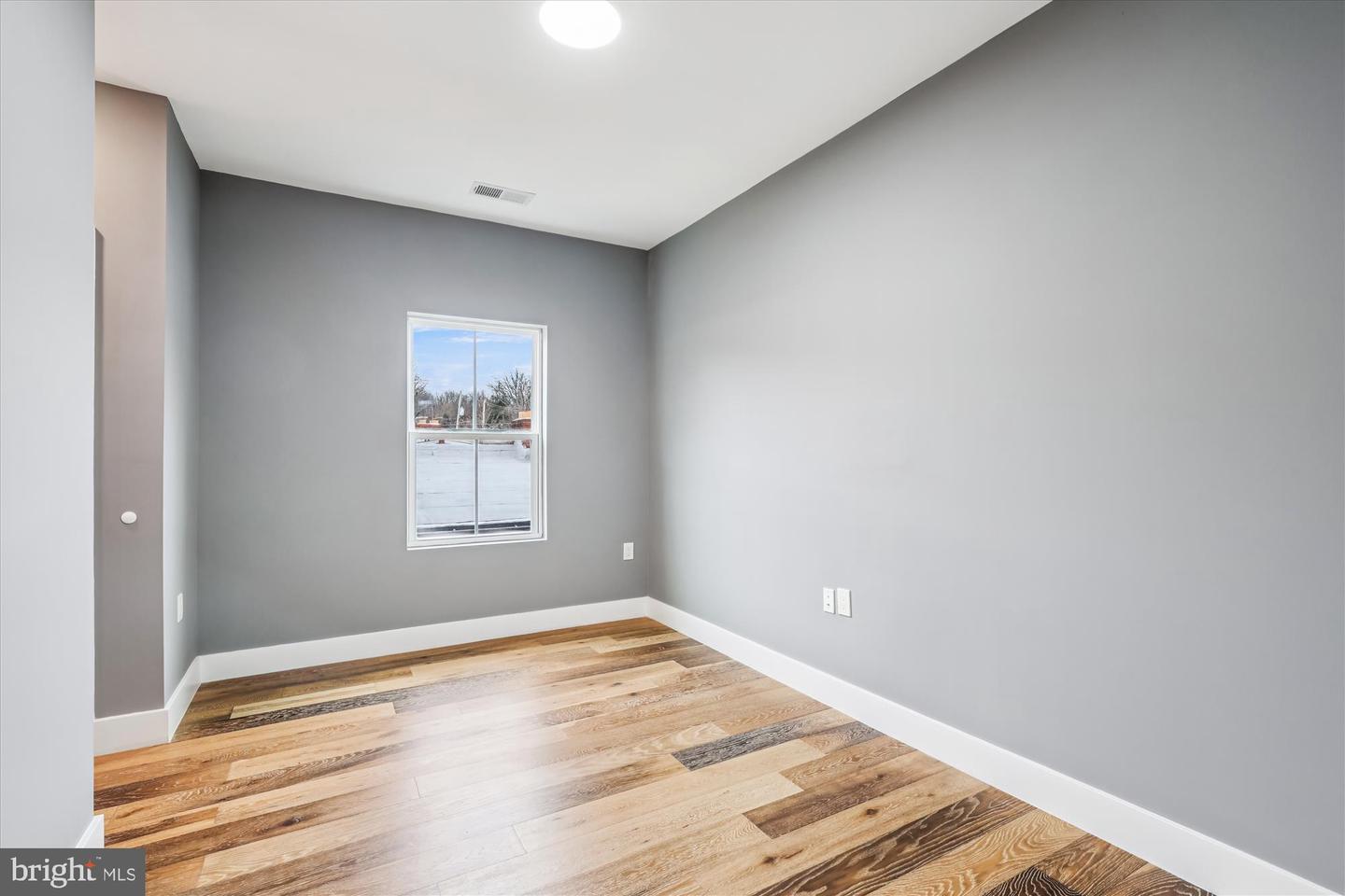 1726 GAINESVILLE ST SE, WASHINGTON, District Of Columbia 20020, 4 Bedrooms Bedrooms, 8 Rooms Rooms,3 BathroomsBathrooms,Residential,For sale,1726 GAINESVILLE ST SE,DCDC2232898 MLS # DCDC2232898 1726 GAINESVILLE ST SE, WASHINGTON, District Of Columbia 20020, 4 Bedrooms Bedrooms, 8 Rooms Rooms,3 BathroomsBathrooms,Residential,For sale,1726 GAINESVILLE ST SE,DCDC2232898 MLS # DCDC2232898