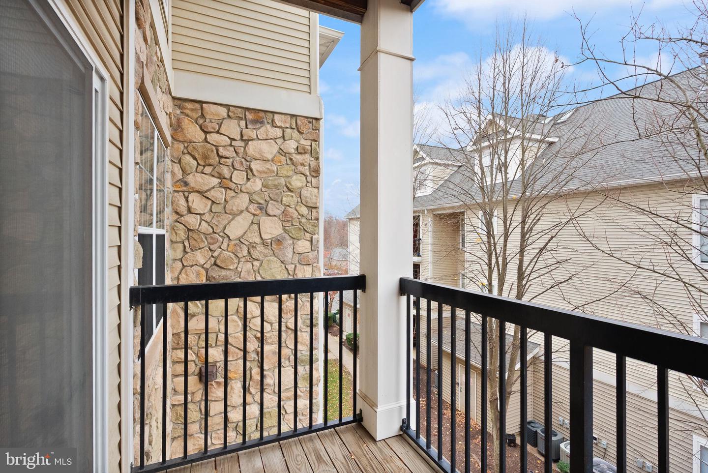 13363-I CONNOR DR #I, CENTREVILLE, Virginia 20120, 2 Bedrooms Bedrooms, ,2 BathroomsBathrooms,Residential,For sale,13363-I CONNOR DR #I,VAFX2280438 MLS # VAFX2280438