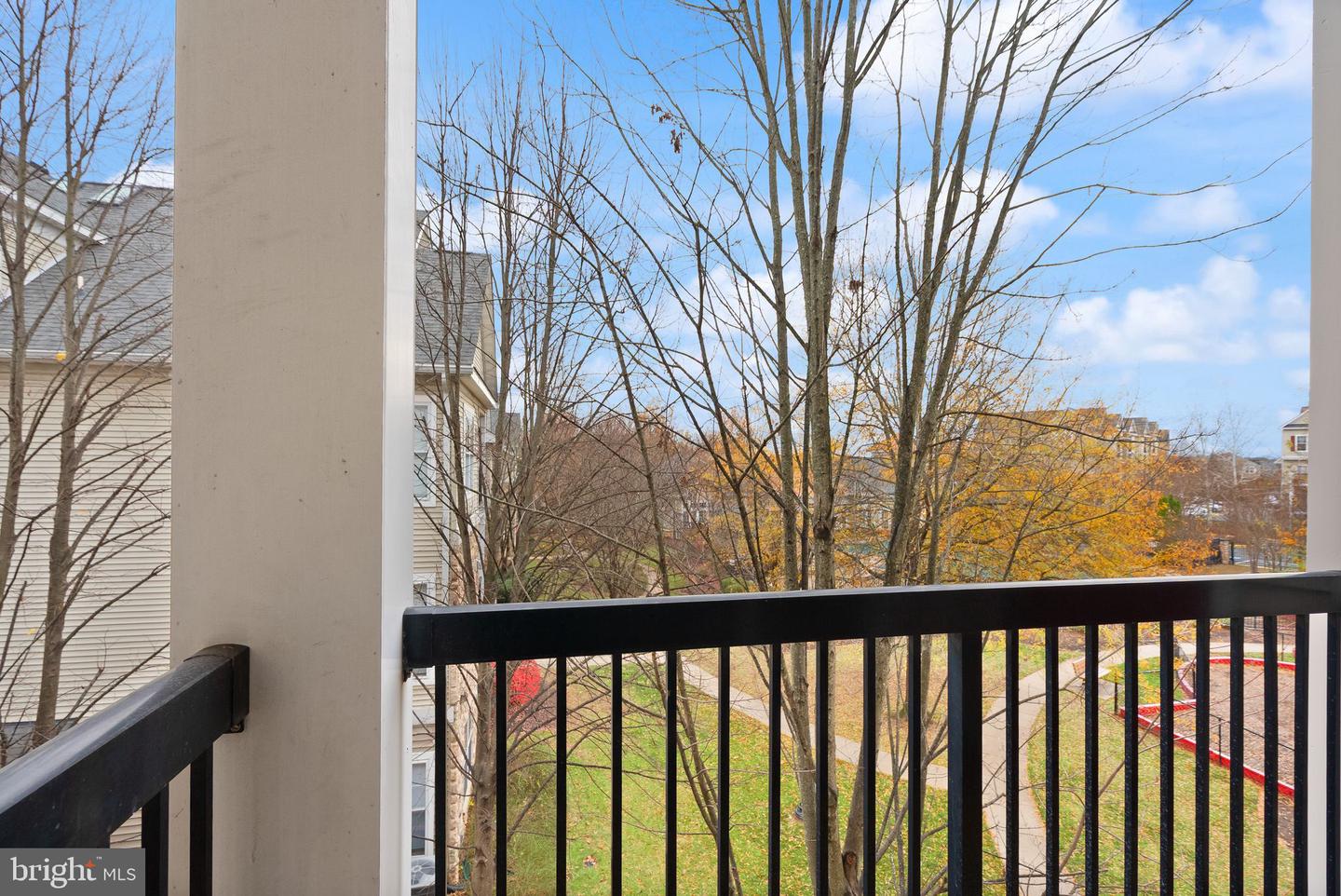 13363-I CONNOR DR #I, CENTREVILLE, Virginia 20120, 2 Bedrooms Bedrooms, ,2 BathroomsBathrooms,Residential,For sale,13363-I CONNOR DR #I,VAFX2280438 MLS # VAFX2280438