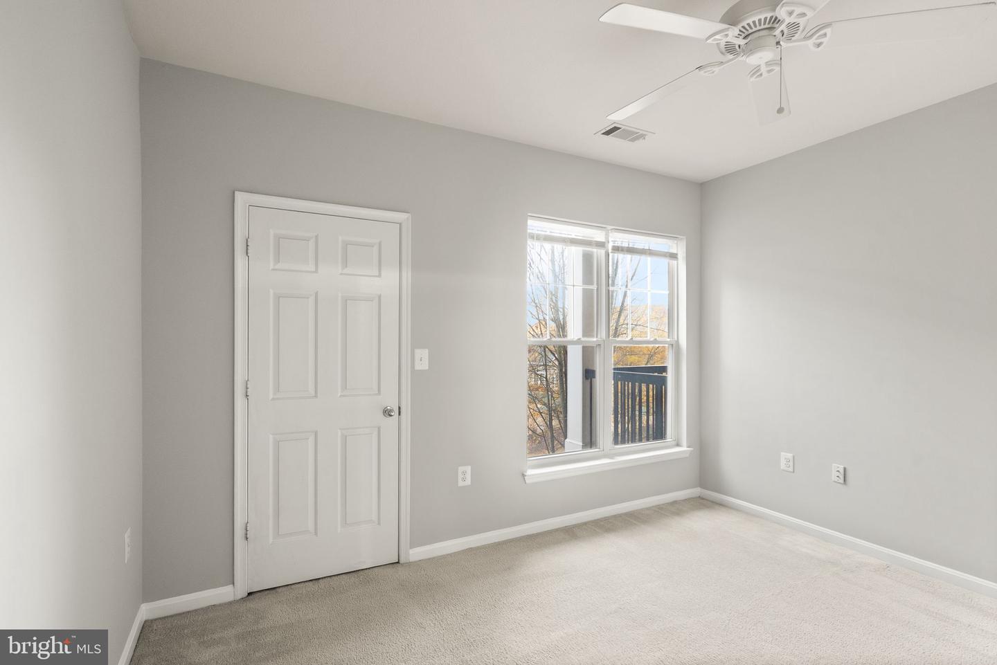 13363-I CONNOR DR #I, CENTREVILLE, Virginia 20120, 2 Bedrooms Bedrooms, ,2 BathroomsBathrooms,Residential,For sale,13363-I CONNOR DR #I,VAFX2280438 MLS # VAFX2280438