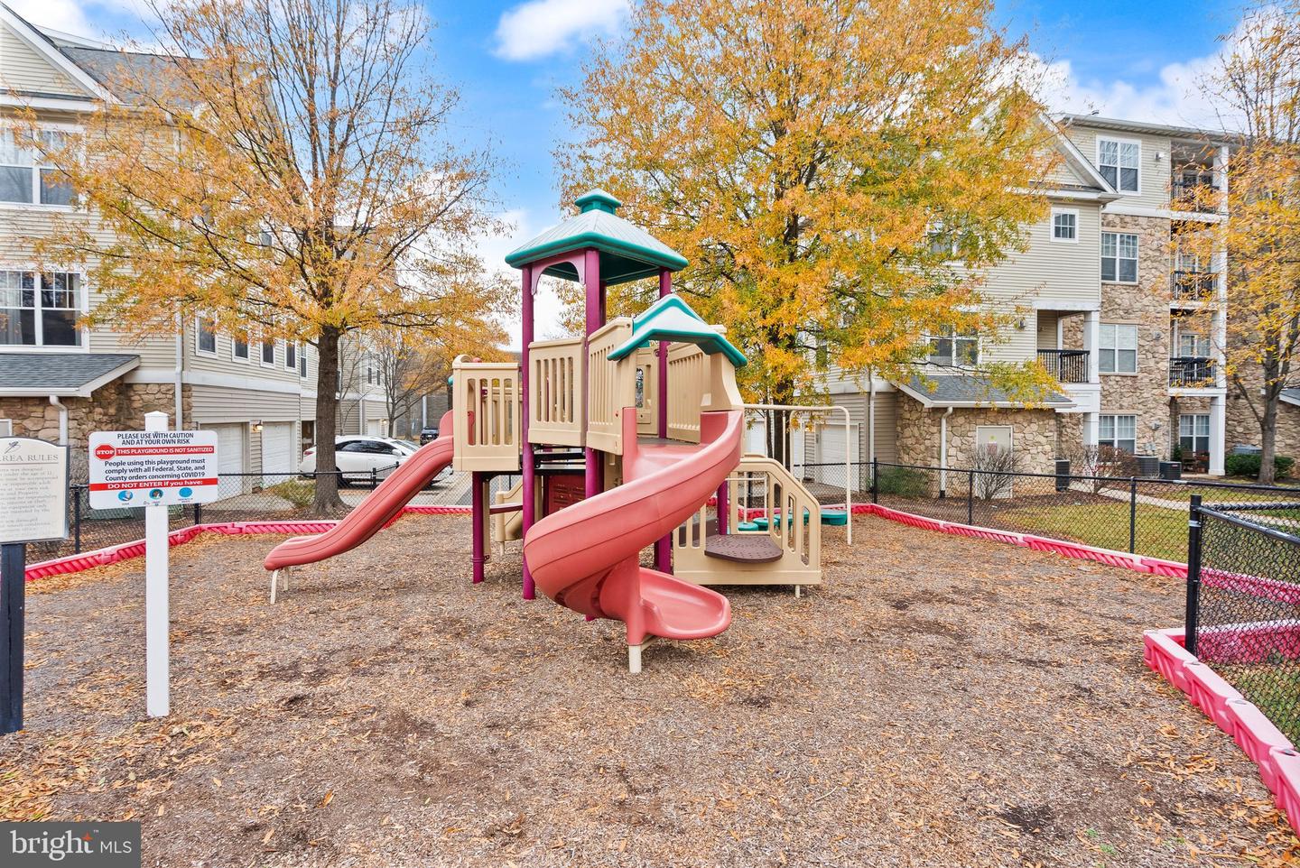 13363-I CONNOR DR #I, CENTREVILLE, Virginia 20120, 2 Bedrooms Bedrooms, ,2 BathroomsBathrooms,Residential,For sale,13363-I CONNOR DR #I,VAFX2280438 MLS # VAFX2280438