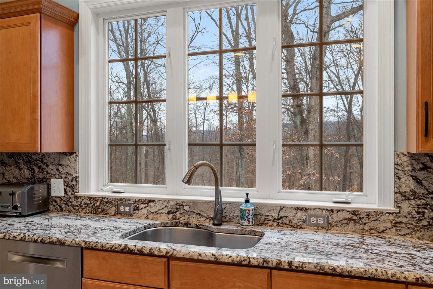 19355 AIRWELL CT, PURCELLVILLE, Virginia 20132, 6 Bedrooms Bedrooms, ,5 BathroomsBathrooms,Residential,For sale,19355 AIRWELL CT,VALO2112208 MLS # VALO2112208