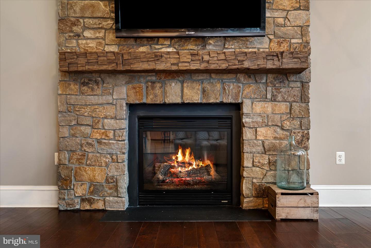 19355 AIRWELL CT, PURCELLVILLE, Virginia 20132, 6 Bedrooms Bedrooms, ,5 BathroomsBathrooms,Residential,For sale,19355 AIRWELL CT,VALO2112208 MLS # VALO2112208