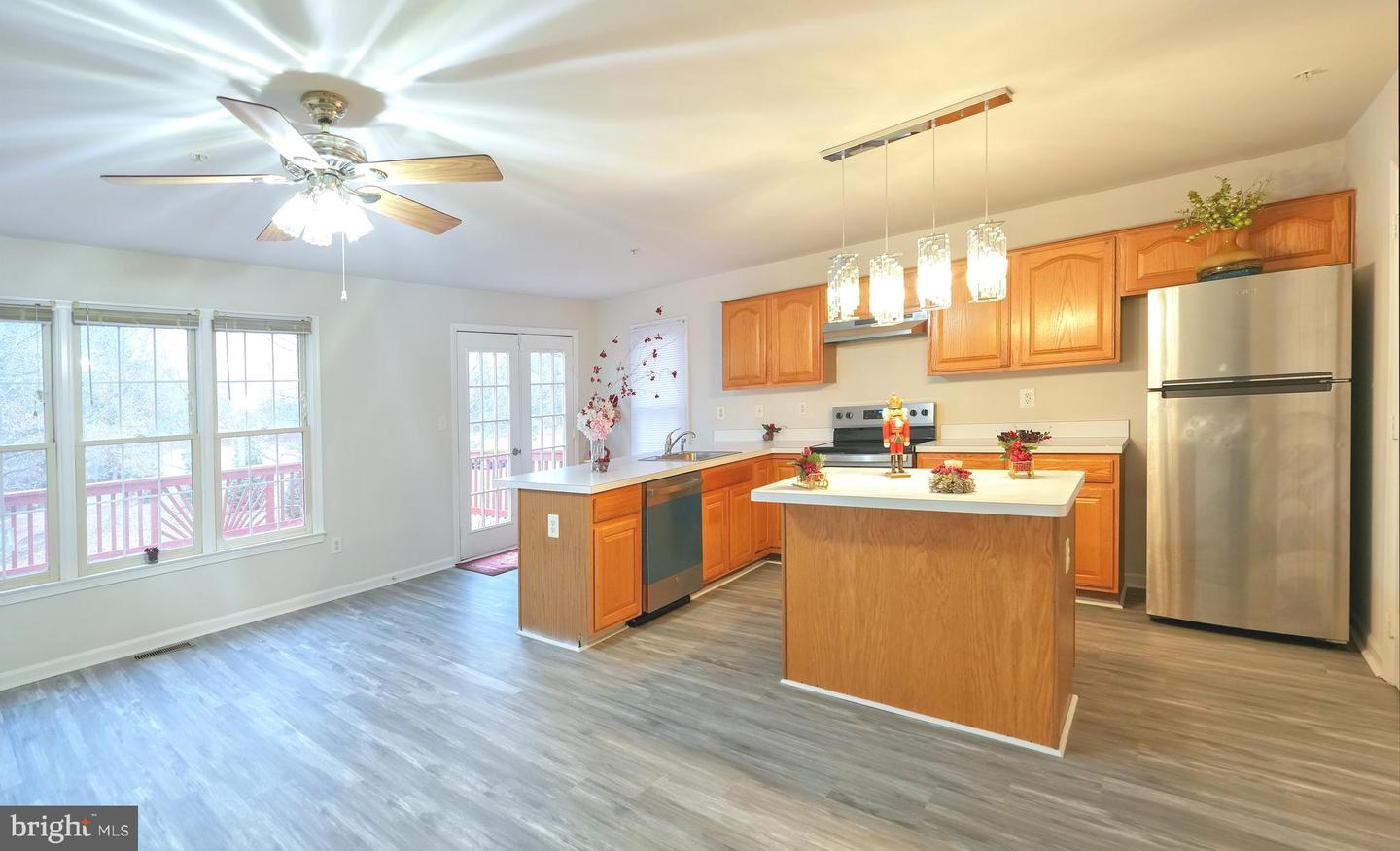 3982 BRUSSELS WAY, WOODBRIDGE, Virginia 22192, 3 Bedrooms Bedrooms, ,3 BathroomsBathrooms,Residential,For sale,3982 BRUSSELS WAY,VAPW2109074 MLS # VAPW2109074