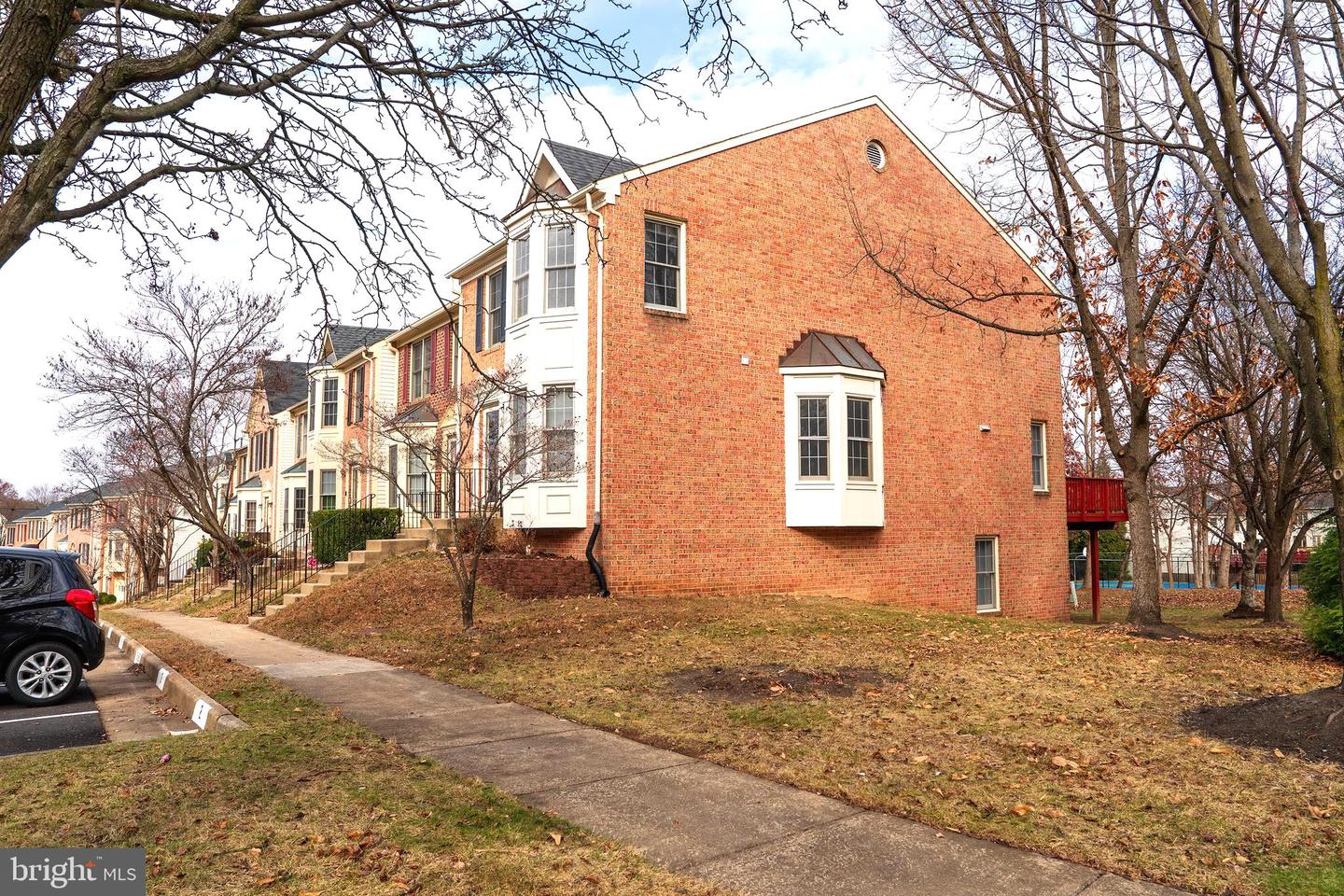 3982 BRUSSELS WAY, WOODBRIDGE, Virginia 22192, 3 Bedrooms Bedrooms, ,3 BathroomsBathrooms,Residential,For sale,3982 BRUSSELS WAY,VAPW2109074 MLS # VAPW2109074