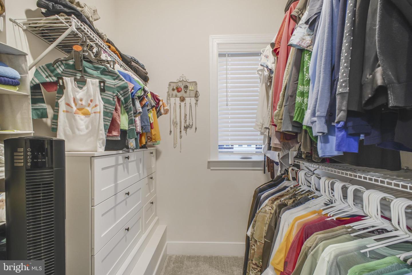 15535 SMOKE BOX WAY, WOODBRIDGE, Virginia 22191, 4 Bedrooms Bedrooms, ,2 BathroomsBathrooms,Residential,For sale,15535 SMOKE BOX WAY,VAPW2109260 MLS # VAPW2109260