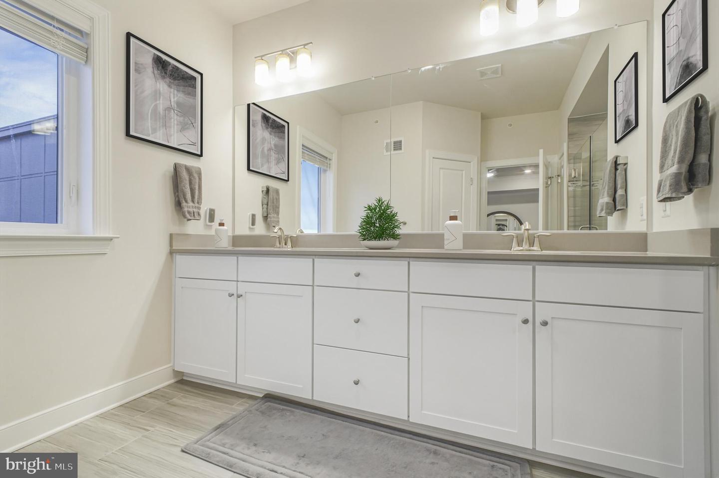 15535 SMOKE BOX WAY, WOODBRIDGE, Virginia 22191, 4 Bedrooms Bedrooms, ,2 BathroomsBathrooms,Residential,For sale,15535 SMOKE BOX WAY,VAPW2109260 MLS # VAPW2109260