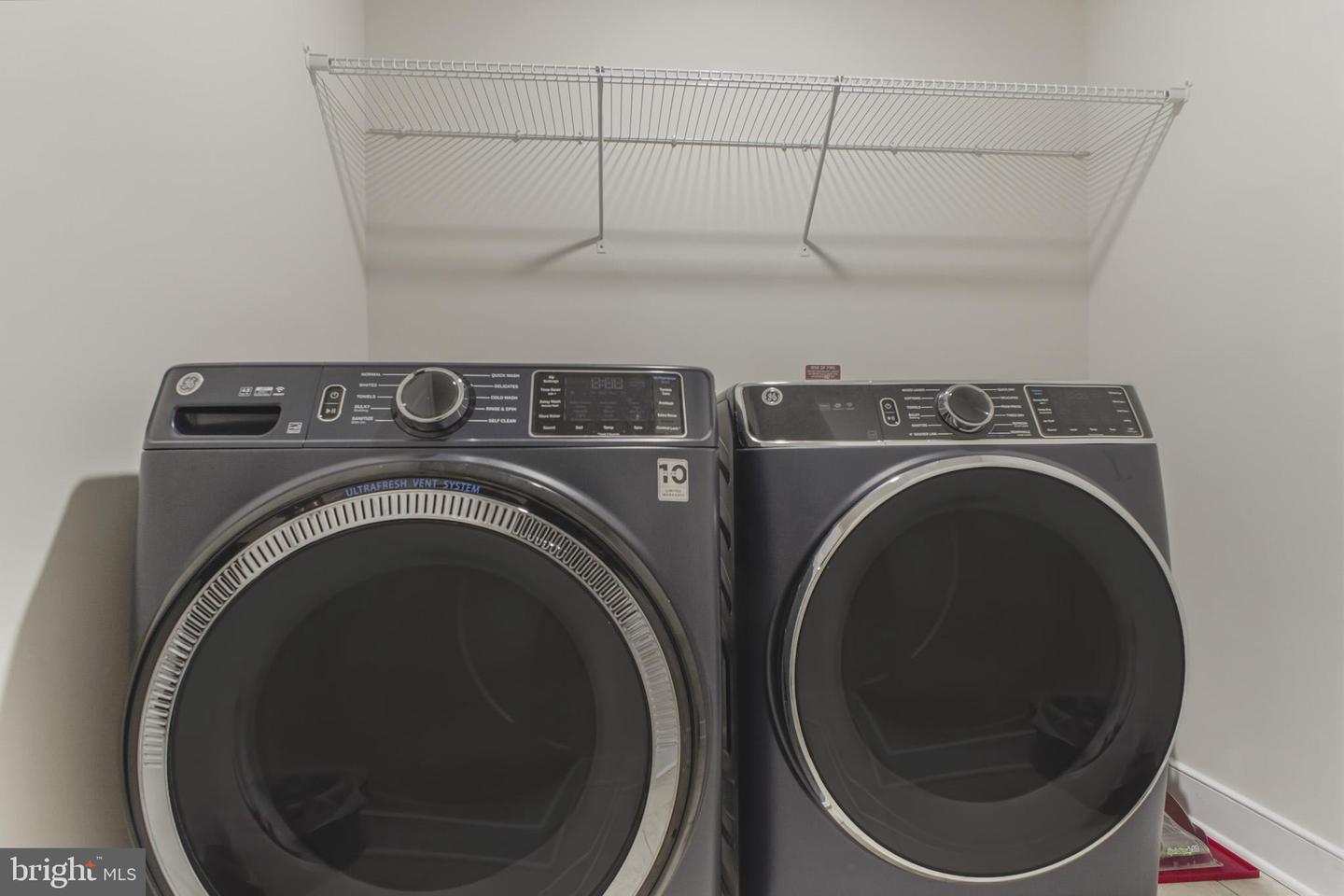 15535 SMOKE BOX WAY, WOODBRIDGE, Virginia 22191, 4 Bedrooms Bedrooms, ,2 BathroomsBathrooms,Residential,For sale,15535 SMOKE BOX WAY,VAPW2109260 MLS # VAPW2109260