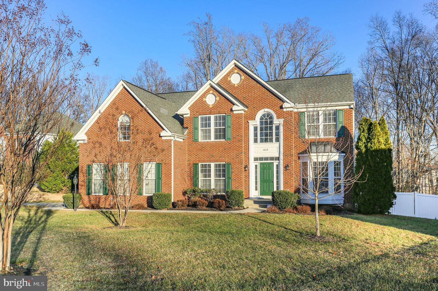6617 BROAD CREEK OVERLOOK, FREDERICKSBURG, Virginia 22407, 4 Bedrooms Bedrooms, ,3 BathroomsBathrooms,Residential,For sale,6617 BROAD CREEK OVERLOOK,VASP2038386 MLS # VASP2038386