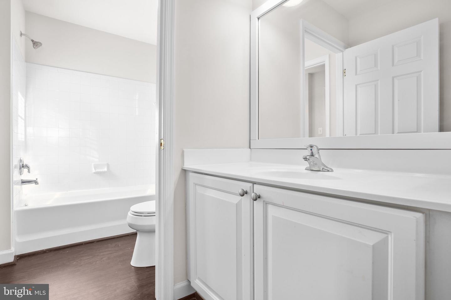 6617 BROAD CREEK OVERLOOK, FREDERICKSBURG, Virginia 22407, 4 Bedrooms Bedrooms, ,3 BathroomsBathrooms,Residential,For sale,6617 BROAD CREEK OVERLOOK,VASP2038386 MLS # VASP2038386