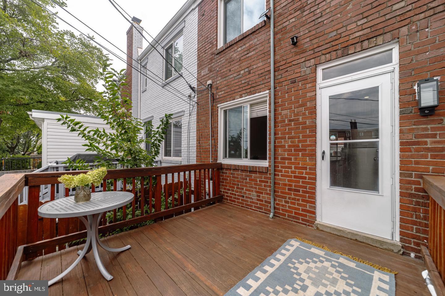 234 WESMOND DR, ALEXANDRIA, Virginia 22305, 2 Bedrooms Bedrooms, ,2 BathroomsBathrooms,Residential,For sale,234 WESMOND DR,VAAX2052808 MLS # VAAX2052808