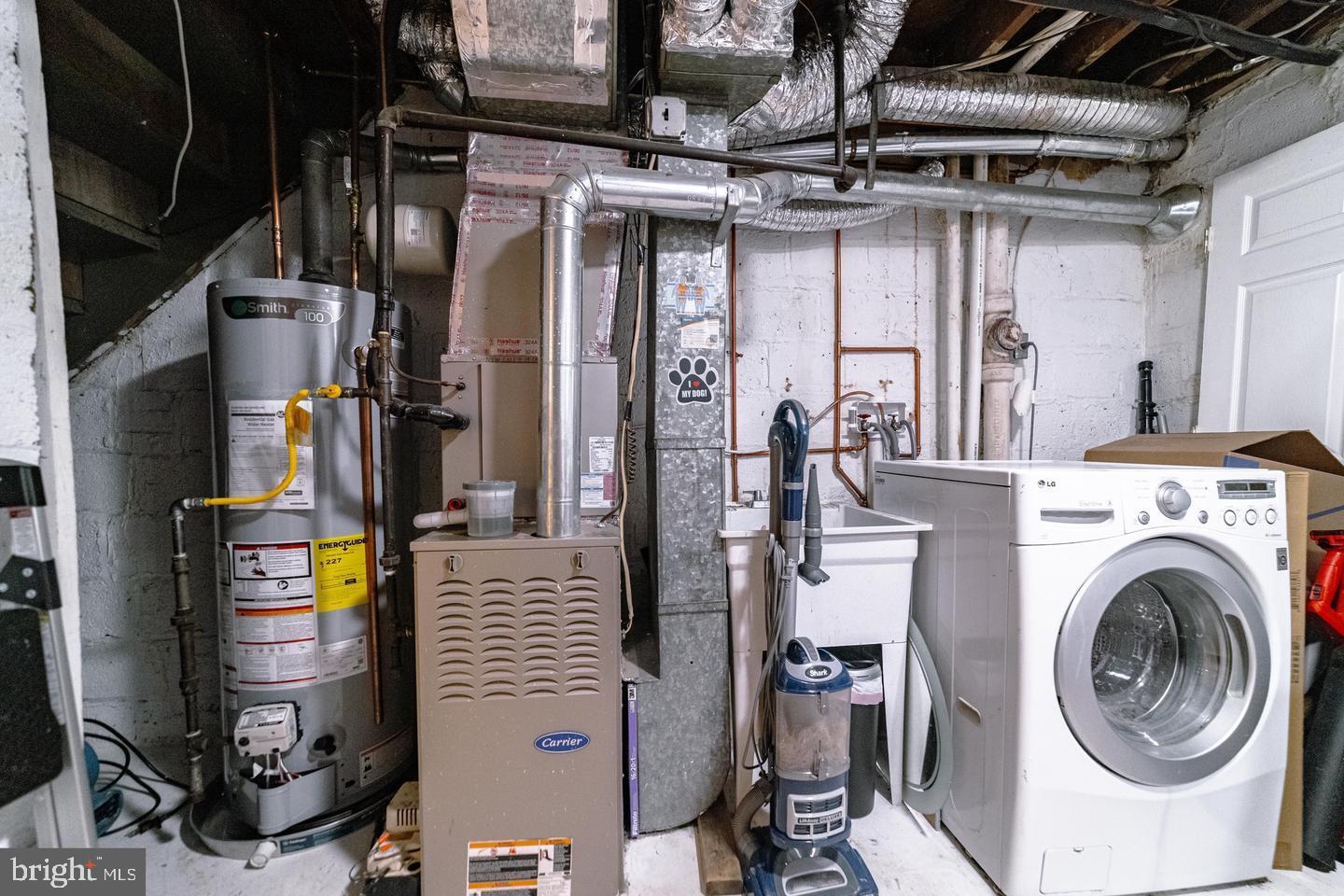 234 WESMOND DR, ALEXANDRIA, Virginia 22305, 2 Bedrooms Bedrooms, ,2 BathroomsBathrooms,Residential,For sale,234 WESMOND DR,VAAX2052808 MLS # VAAX2052808