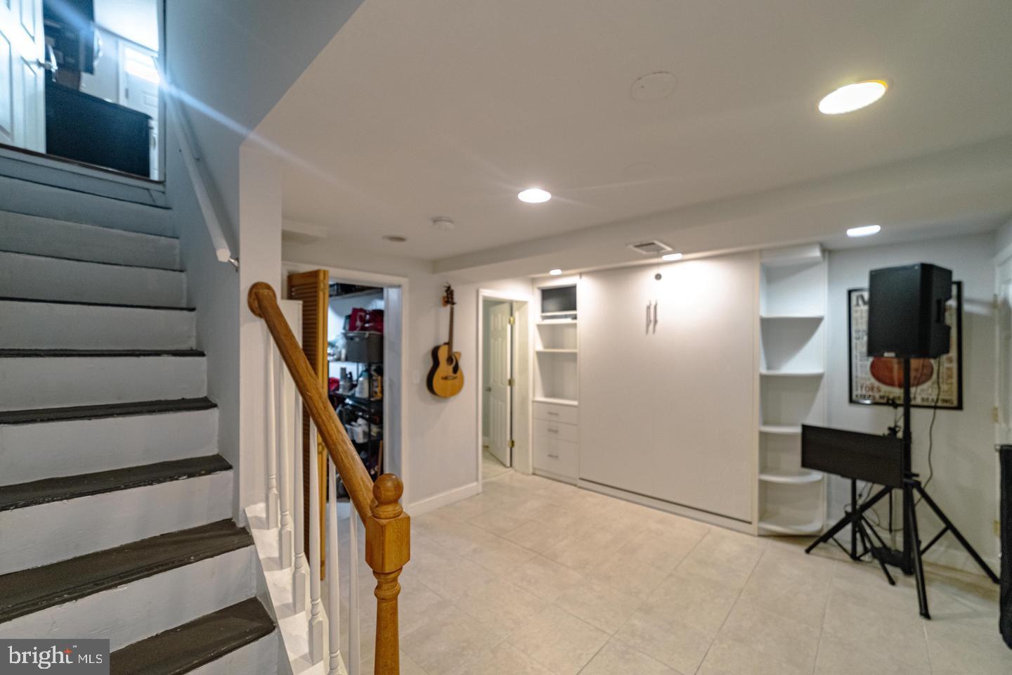 234 WESMOND DR, ALEXANDRIA, Virginia 22305, 2 Bedrooms Bedrooms, ,2 BathroomsBathrooms,Residential,For sale,234 WESMOND DR,VAAX2052808 MLS # VAAX2052808