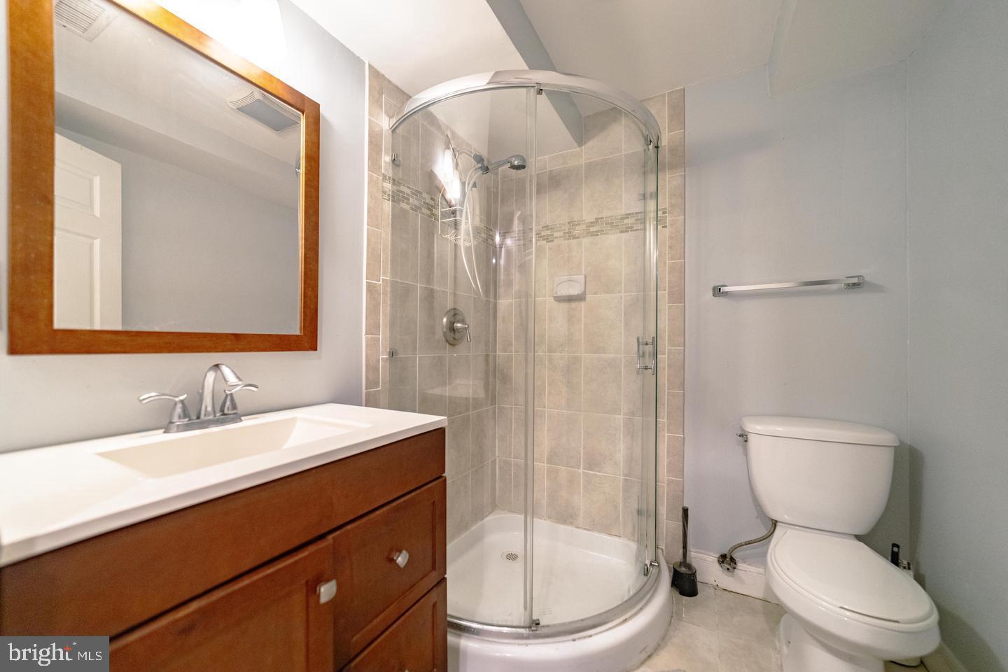 234 WESMOND DR, ALEXANDRIA, Virginia 22305, 2 Bedrooms Bedrooms, ,2 BathroomsBathrooms,Residential,For sale,234 WESMOND DR,VAAX2052808 MLS # VAAX2052808