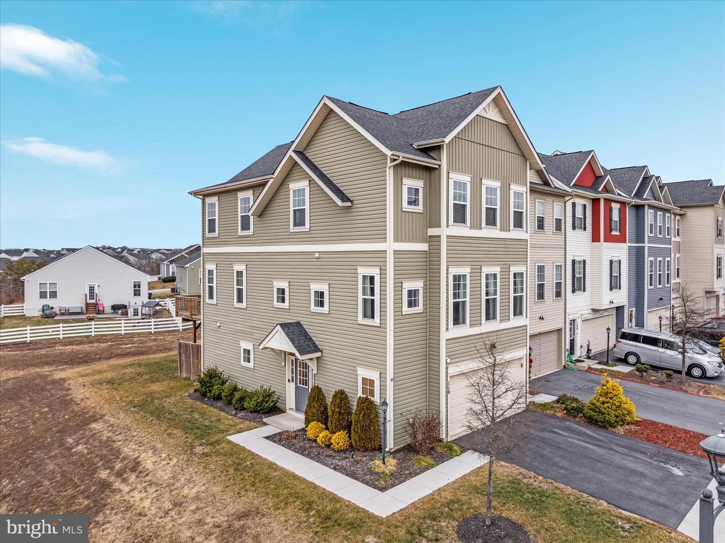 110 HALO CT, STEPHENSON, Virginia 22656, 3 Bedrooms Bedrooms, ,3 BathroomsBathrooms,Residential,For sale,110 HALO CT,VAFV2038684 MLS # VAFV2038684 110 HALO CT, STEPHENSON, Virginia 22656, 3 Bedrooms Bedrooms, ,3 BathroomsBathrooms,Residential,For sale,110 HALO CT,VAFV2038684 MLS # VAFV2038684