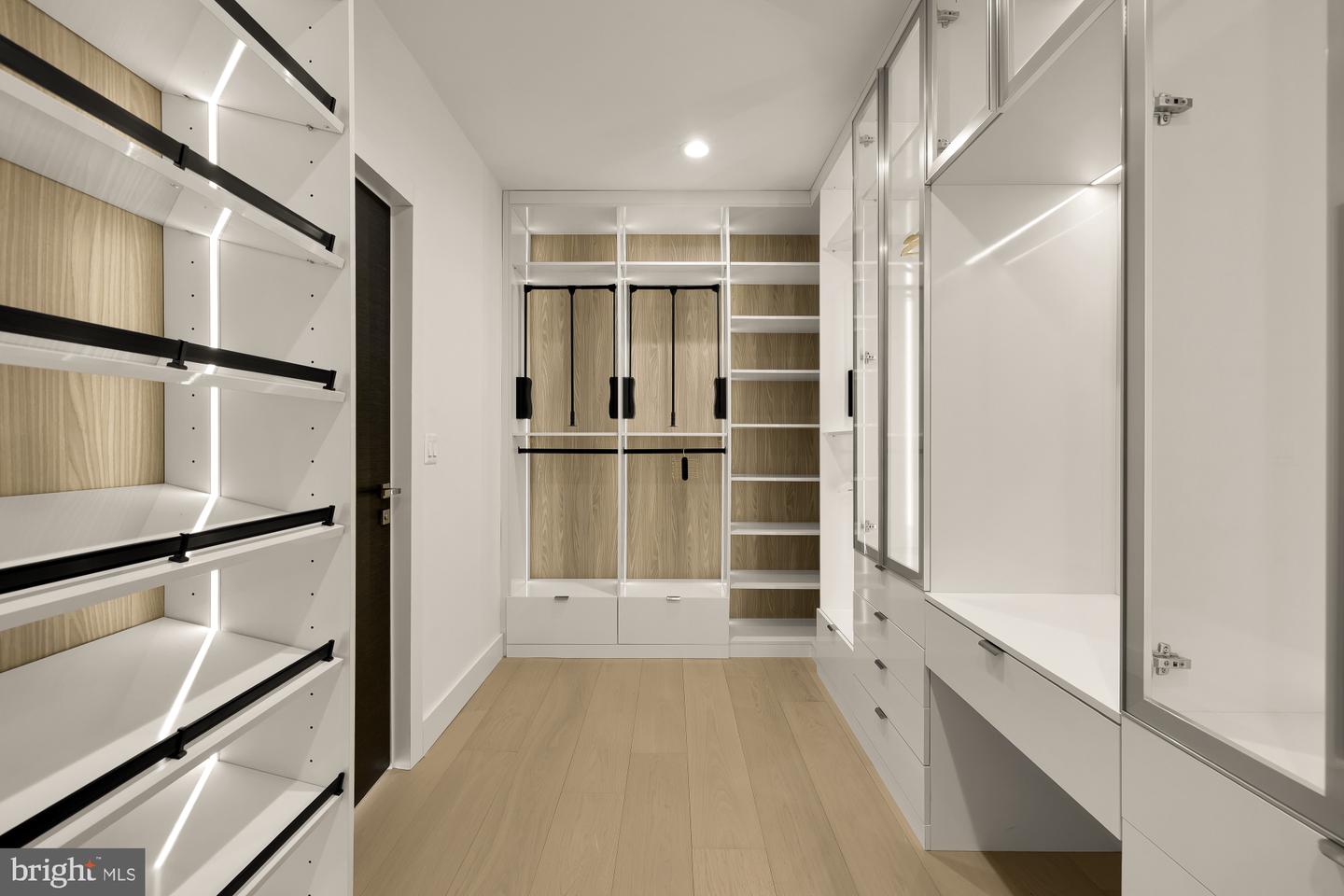 1573 WESTMORELAND ST, MCLEAN, Virginia 22101, 6 Bedrooms Bedrooms, ,6 BathroomsBathrooms,Residential,For sale,1573 WESTMORELAND ST,VAFX2284008 MLS # VAFX2284008