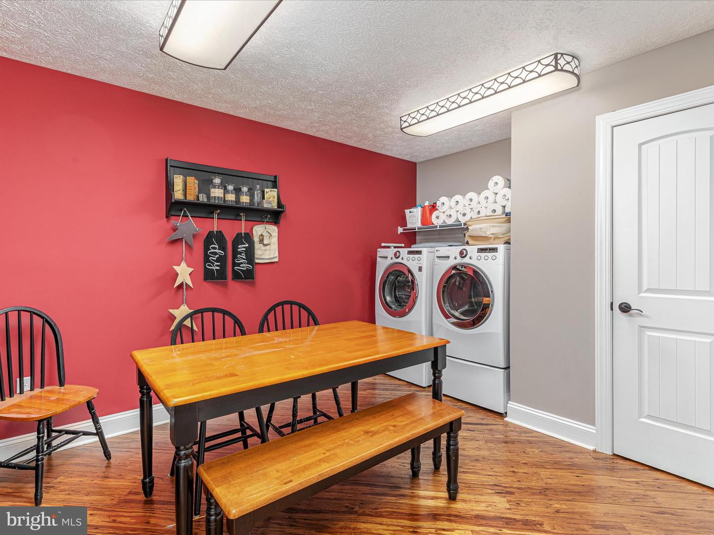 1996 BUCK MOUNTAIN RD, BENTONVILLE, Virginia 22610, 4 Bedrooms Bedrooms, ,3 BathroomsBathrooms,Residential,For sale,1996 BUCK MOUNTAIN RD,VAWR2013040 MLS # VAWR2013040