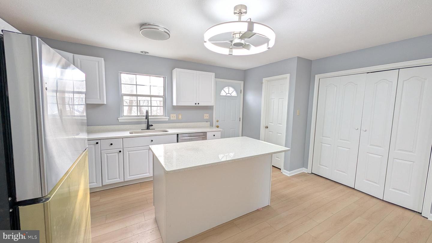 354 VALLEY MILL RD, WINCHESTER, Virginia 22602, 2 Bedrooms Bedrooms, ,1 BathroomBathrooms,Residential,For sale,354 VALLEY MILL RD,VAFV2038696 MLS # VAFV2038696 354 VALLEY MILL RD, WINCHESTER, Virginia 22602, 2 Bedrooms Bedrooms, ,1 BathroomBathrooms,Residential,For sale,354 VALLEY MILL RD,VAFV2038696 MLS # VAFV2038696