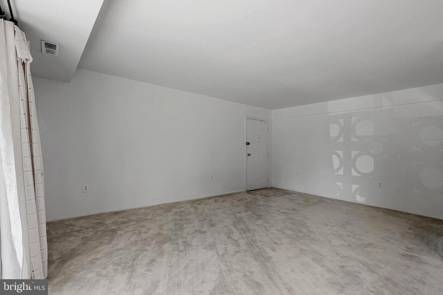 204 PARK TERRACE CT SE #25, VIENNA, Virginia 22180, 2 Bedrooms Bedrooms, ,1 BathroomBathrooms,Residential,For sale,204 PARK TERRACE CT SE #25,VAFX2284028 MLS # VAFX2284028