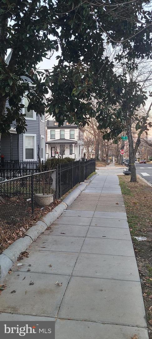 1911 17TH ST SE, WASHINGTON, District Of Columbia 20020, 3 Bedrooms Bedrooms, ,2 BathroomsBathrooms,Residential,For sale,1911 17TH ST SE,DCDC2239604 MLS # DCDC2239604 1911 17TH ST SE, WASHINGTON, District Of Columbia 20020, 3 Bedrooms Bedrooms, ,2 BathroomsBathrooms,Residential,For sale,1911 17TH ST SE,DCDC2239604 MLS # DCDC2239604