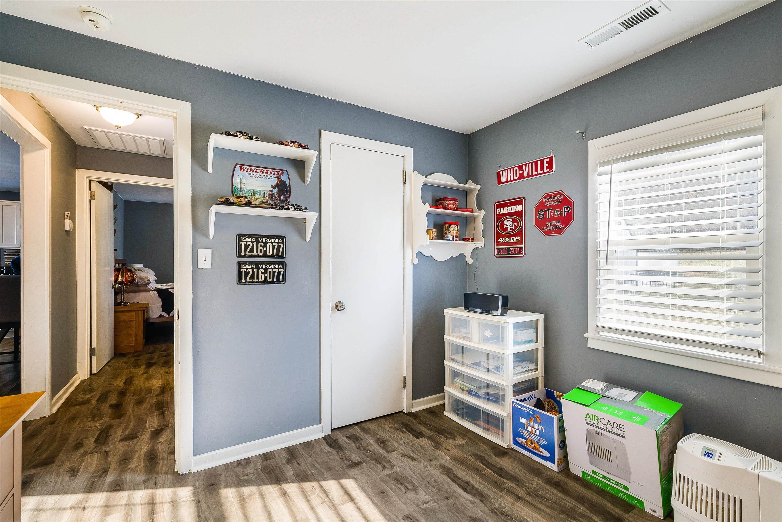 948 S DELPHINE AVE, WAYNESBORO, Virginia 22980, 2 Bedrooms Bedrooms, ,1 BathroomBathrooms,Residential,948 S DELPHINE AVE,672170 MLS # 672170 948 S DELPHINE AVE, WAYNESBORO, Virginia 22980, 2 Bedrooms Bedrooms, ,1 BathroomBathrooms,Residential,948 S DELPHINE AVE,672170 MLS # 672170