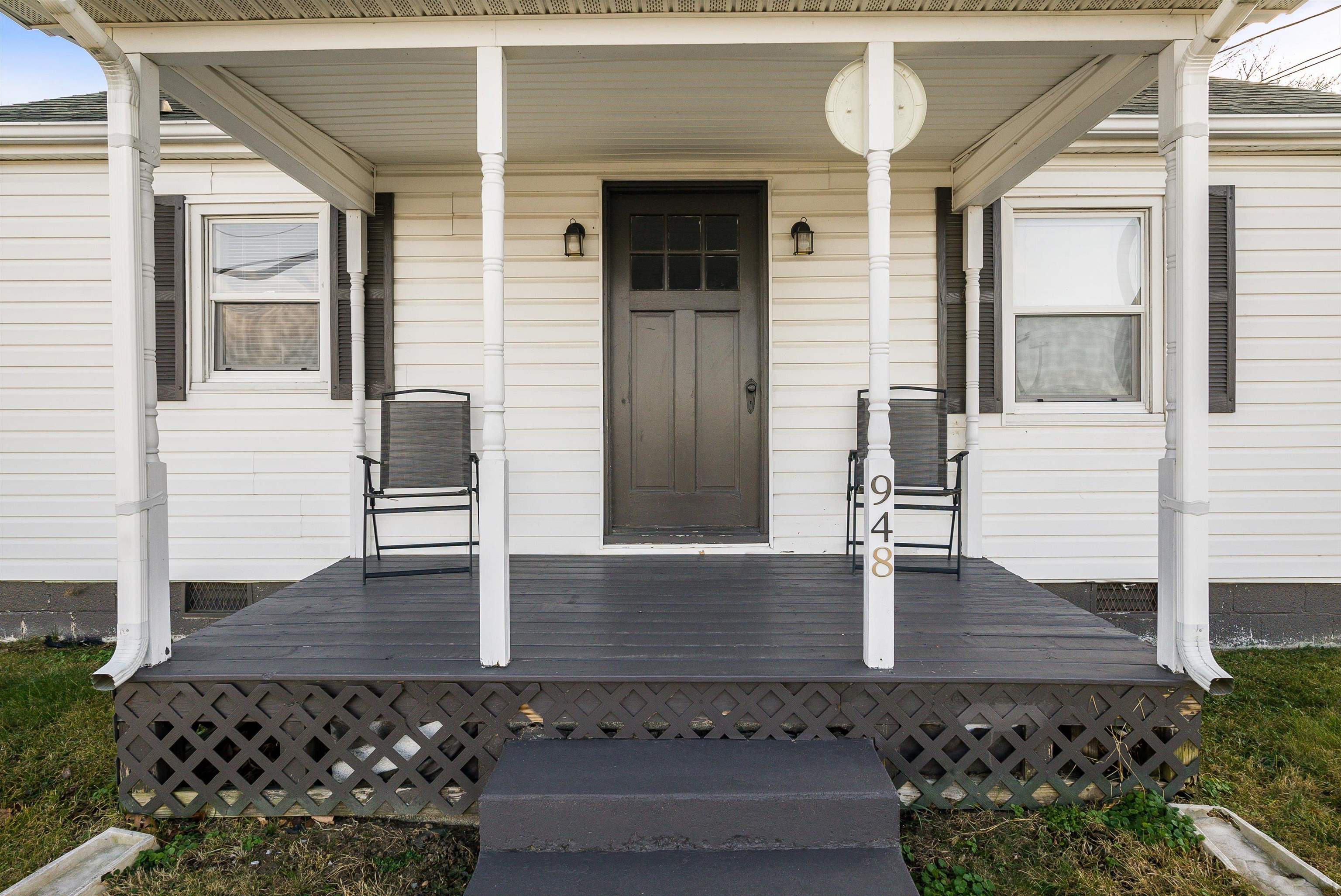 948 S DELPHINE AVE, WAYNESBORO, Virginia 22980, 2 Bedrooms Bedrooms, ,1 BathroomBathrooms,Residential,948 S DELPHINE AVE,672170 MLS # 672170 948 S DELPHINE AVE, WAYNESBORO, Virginia 22980, 2 Bedrooms Bedrooms, ,1 BathroomBathrooms,Residential,948 S DELPHINE AVE,672170 MLS # 672170