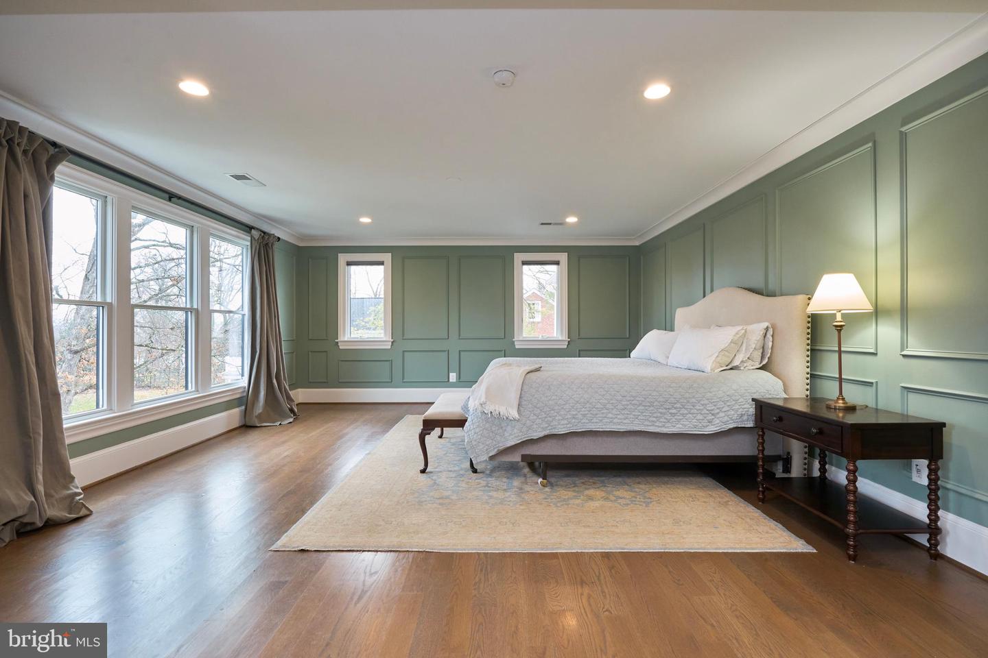 2025 SCROGGINS RD, ALEXANDRIA, Virginia 22302, 5 Bedrooms Bedrooms, ,5 BathroomsBathrooms,Residential,For sale,2025 SCROGGINS RD,VAAX2042830 MLS # VAAX2042830 2025 SCROGGINS RD, ALEXANDRIA, Virginia 22302, 5 Bedrooms Bedrooms, ,5 BathroomsBathrooms,Residential,For sale,2025 SCROGGINS RD,VAAX2042830 MLS # VAAX2042830