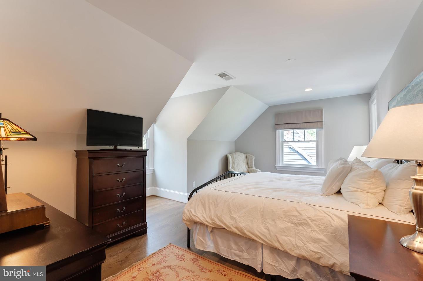 2025 SCROGGINS RD, ALEXANDRIA, Virginia 22302, 5 Bedrooms Bedrooms, ,5 BathroomsBathrooms,Residential,For sale,2025 SCROGGINS RD,VAAX2042830 MLS # VAAX2042830 2025 SCROGGINS RD, ALEXANDRIA, Virginia 22302, 5 Bedrooms Bedrooms, ,5 BathroomsBathrooms,Residential,For sale,2025 SCROGGINS RD,VAAX2042830 MLS # VAAX2042830