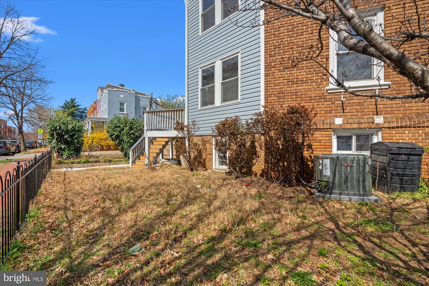 349 KENTUCKY AVE SE, WASHINGTON, District Of Columbia 20003, 4 Bedrooms Bedrooms, ,2 BathroomsBathrooms,Residential,For sale,349 KENTUCKY AVE SE,DCDC2192126 MLS # DCDC2192126