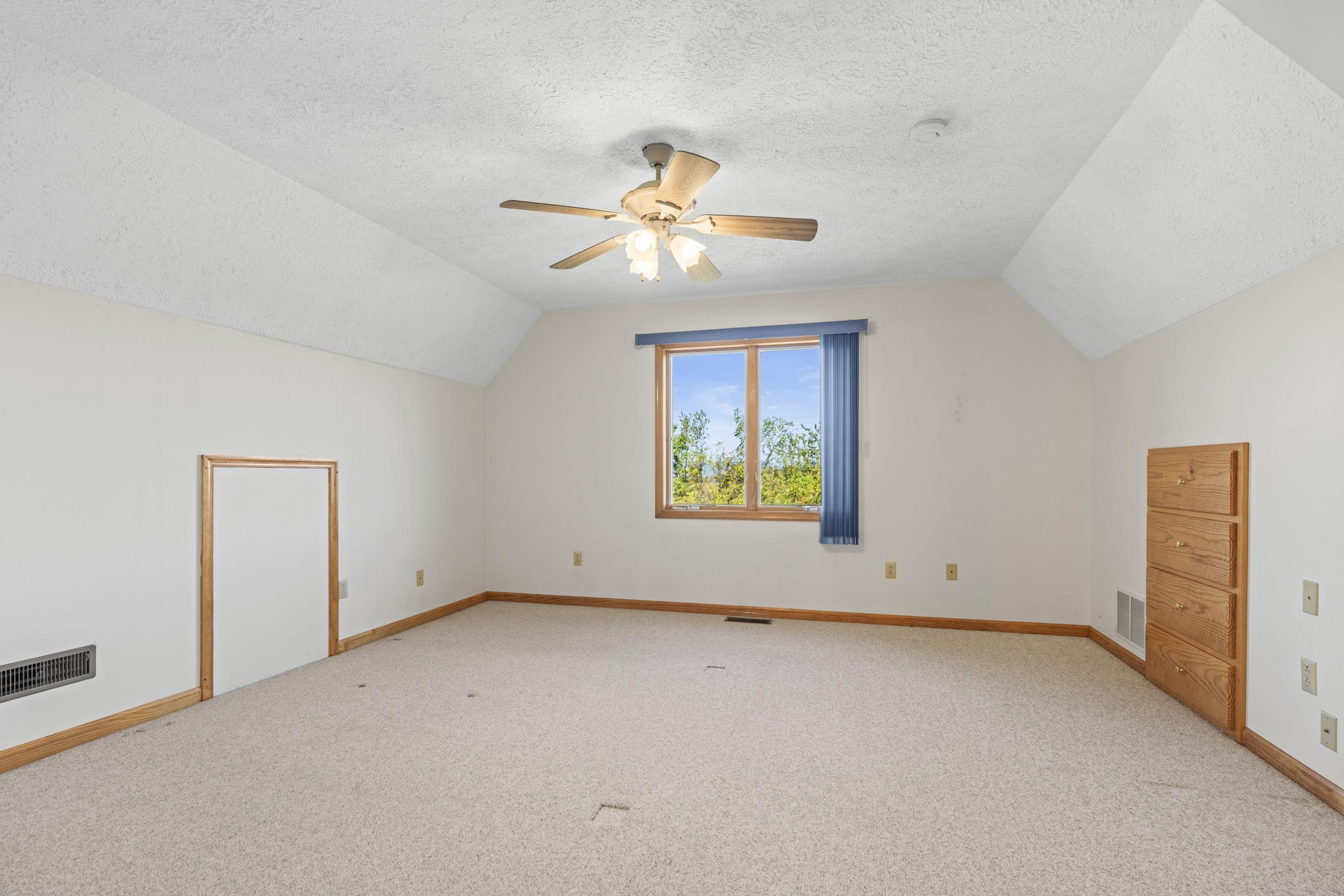 227 HUFFMAN LN, FAIRFIELD, Virginia 24435, 3 Bedrooms Bedrooms, ,2 BathroomsBathrooms,Residential,227 HUFFMAN LN,672172 MLS # 672172