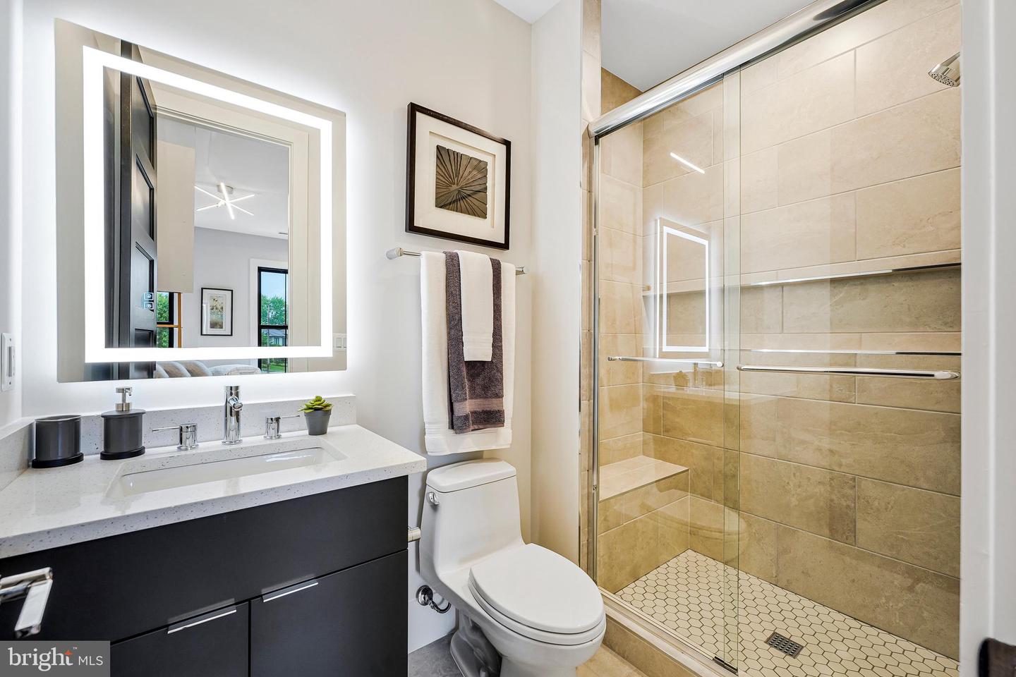 11410 WAPLES MILL RD, OAKTON, Virginia 22124, 5 Bedrooms Bedrooms, ,5 BathroomsBathrooms,Residential,For sale,11410 WAPLES MILL RD,VAFX2256968 MLS # VAFX2256968