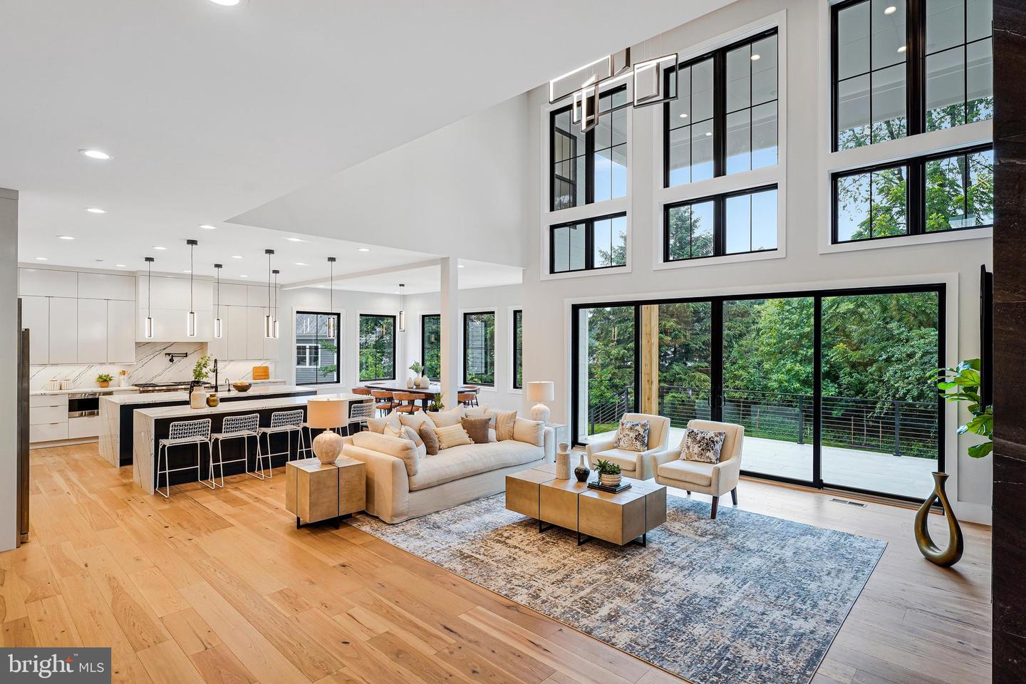 11410 WAPLES MILL RD, OAKTON, Virginia 22124, 5 Bedrooms Bedrooms, ,5 BathroomsBathrooms,Residential,For sale,11410 WAPLES MILL RD,VAFX2256968 MLS # VAFX2256968