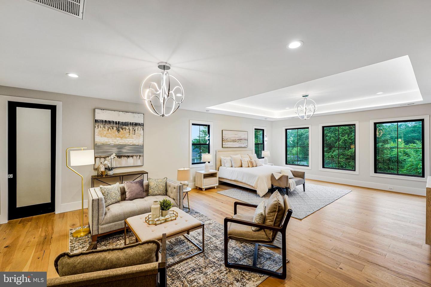 11410 WAPLES MILL RD, OAKTON, Virginia 22124, 5 Bedrooms Bedrooms, ,5 BathroomsBathrooms,Residential,For sale,11410 WAPLES MILL RD,VAFX2256968 MLS # VAFX2256968