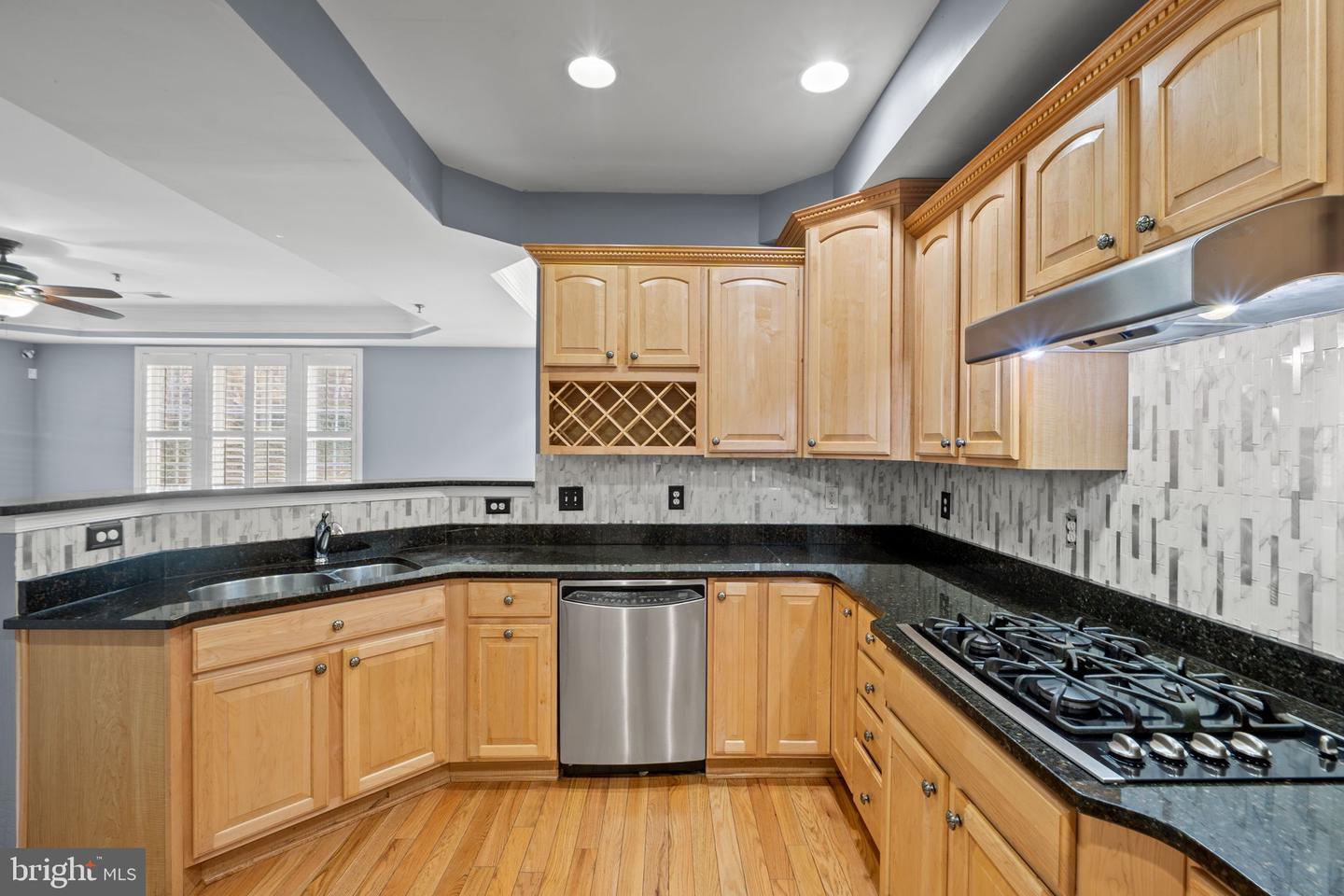 7141 MASON GROVE CT #18, ALEXANDRIA, Virginia 22306, 3 Bedrooms Bedrooms, ,2 BathroomsBathrooms,Residential,For sale,7141 MASON GROVE CT #18,VAFX2274416 MLS # VAFX2274416