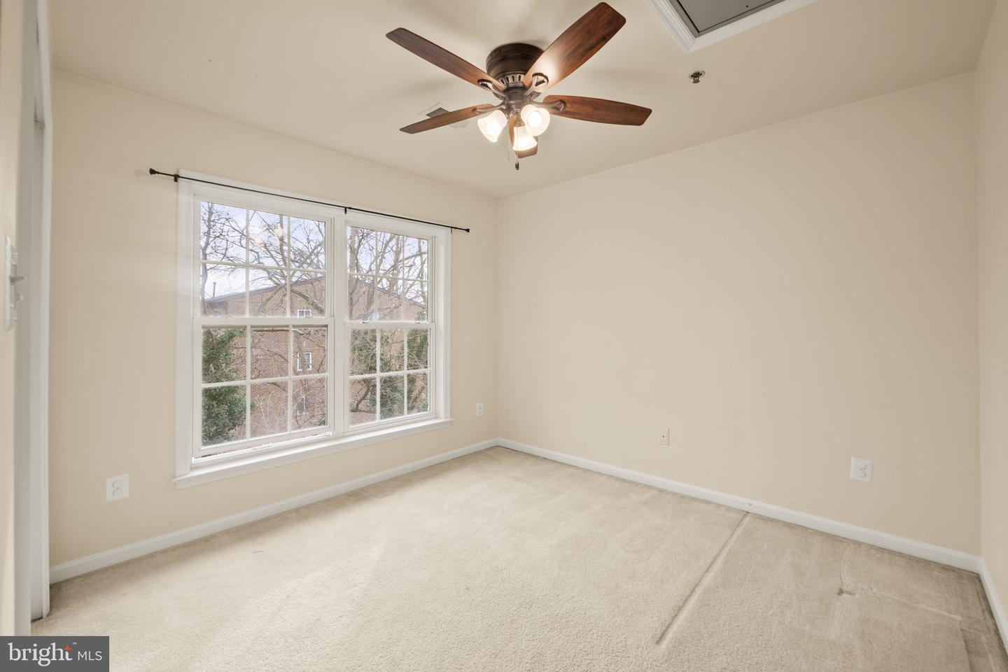 7141 MASON GROVE CT #18, ALEXANDRIA, Virginia 22306, 3 Bedrooms Bedrooms, ,2 BathroomsBathrooms,Residential,For sale,7141 MASON GROVE CT #18,VAFX2274416 MLS # VAFX2274416