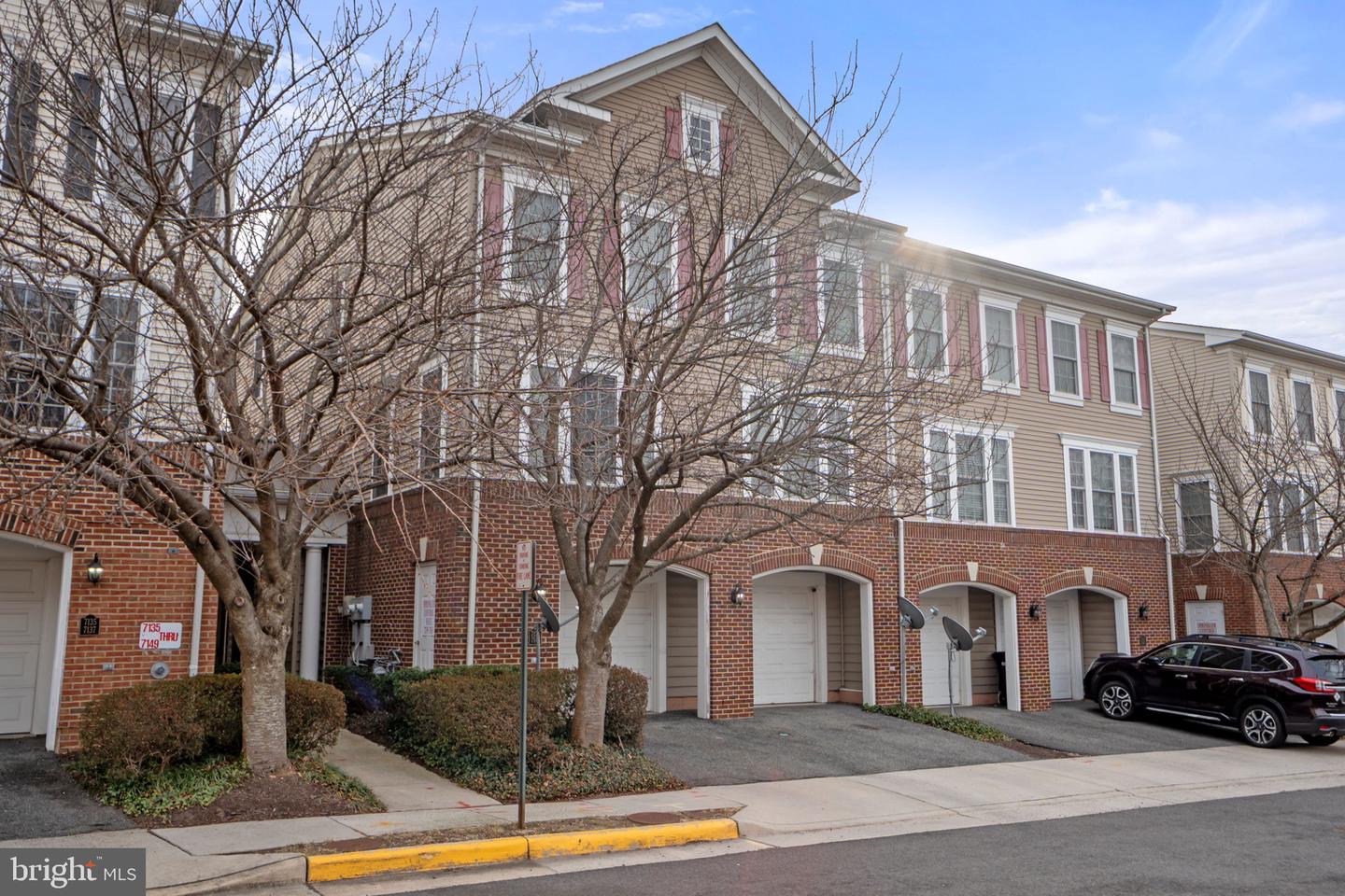 7141 MASON GROVE CT #18, ALEXANDRIA, Virginia 22306, 3 Bedrooms Bedrooms, ,2 BathroomsBathrooms,Residential,For sale,7141 MASON GROVE CT #18,VAFX2274416 MLS # VAFX2274416
