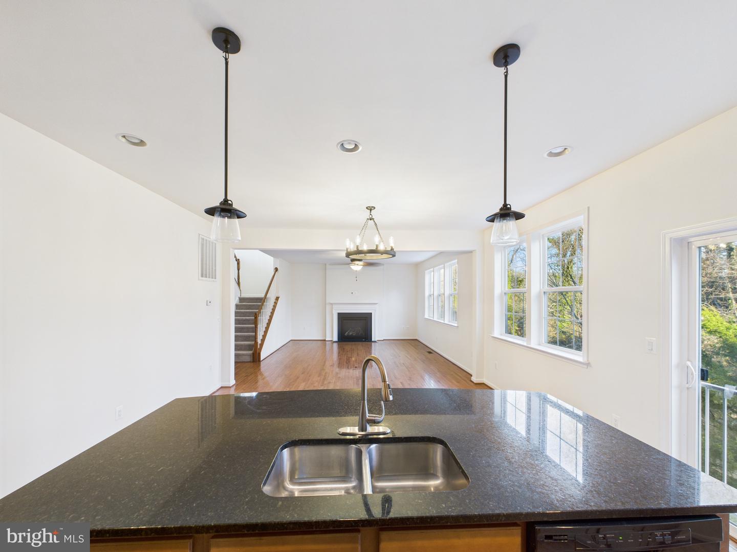 18213 JILLIAN LN, TRIANGLE, Virginia 22172, 5 Bedrooms Bedrooms, 9 Rooms Rooms,3 BathroomsBathrooms,Residential,For sale,18213 JILLIAN LN,VAPW2107012 MLS # VAPW2107012 18213 JILLIAN LN, TRIANGLE, Virginia 22172, 5 Bedrooms Bedrooms, 9 Rooms Rooms,3 BathroomsBathrooms,Residential,For sale,18213 JILLIAN LN,VAPW2107012 MLS # VAPW2107012